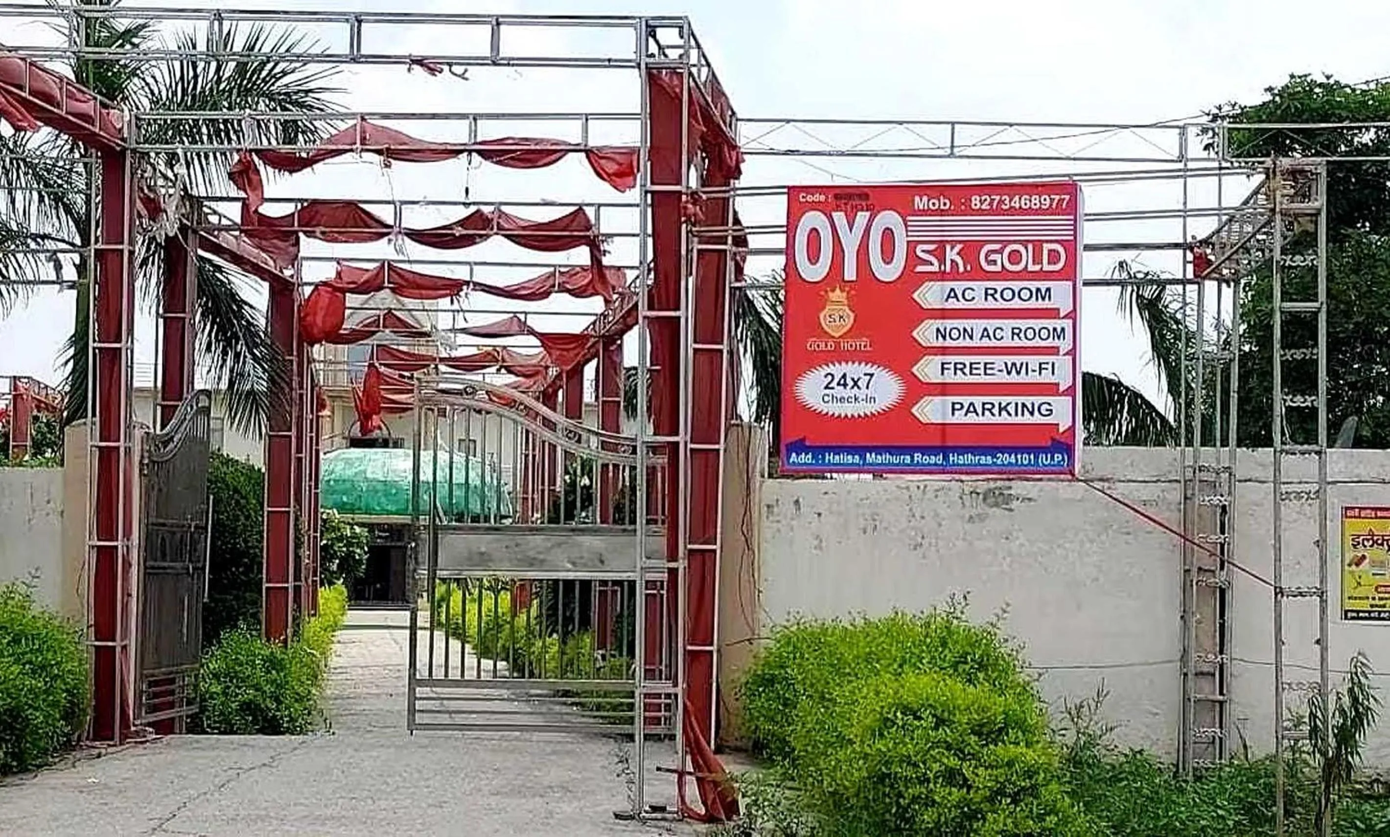 Facade/entrance in Hotel O S.K.GOLD