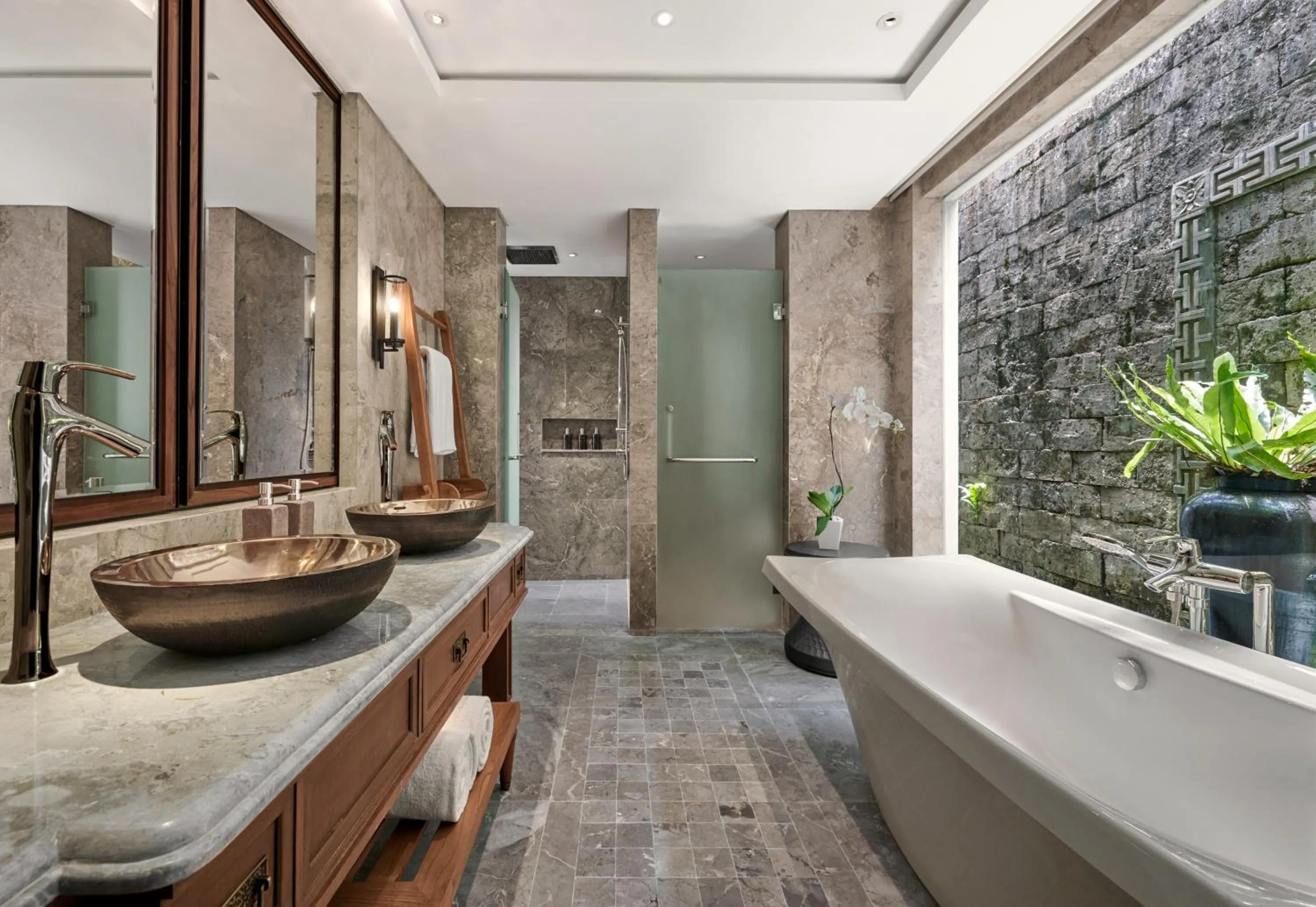 Shower in Anantara Ubud Bali Resort