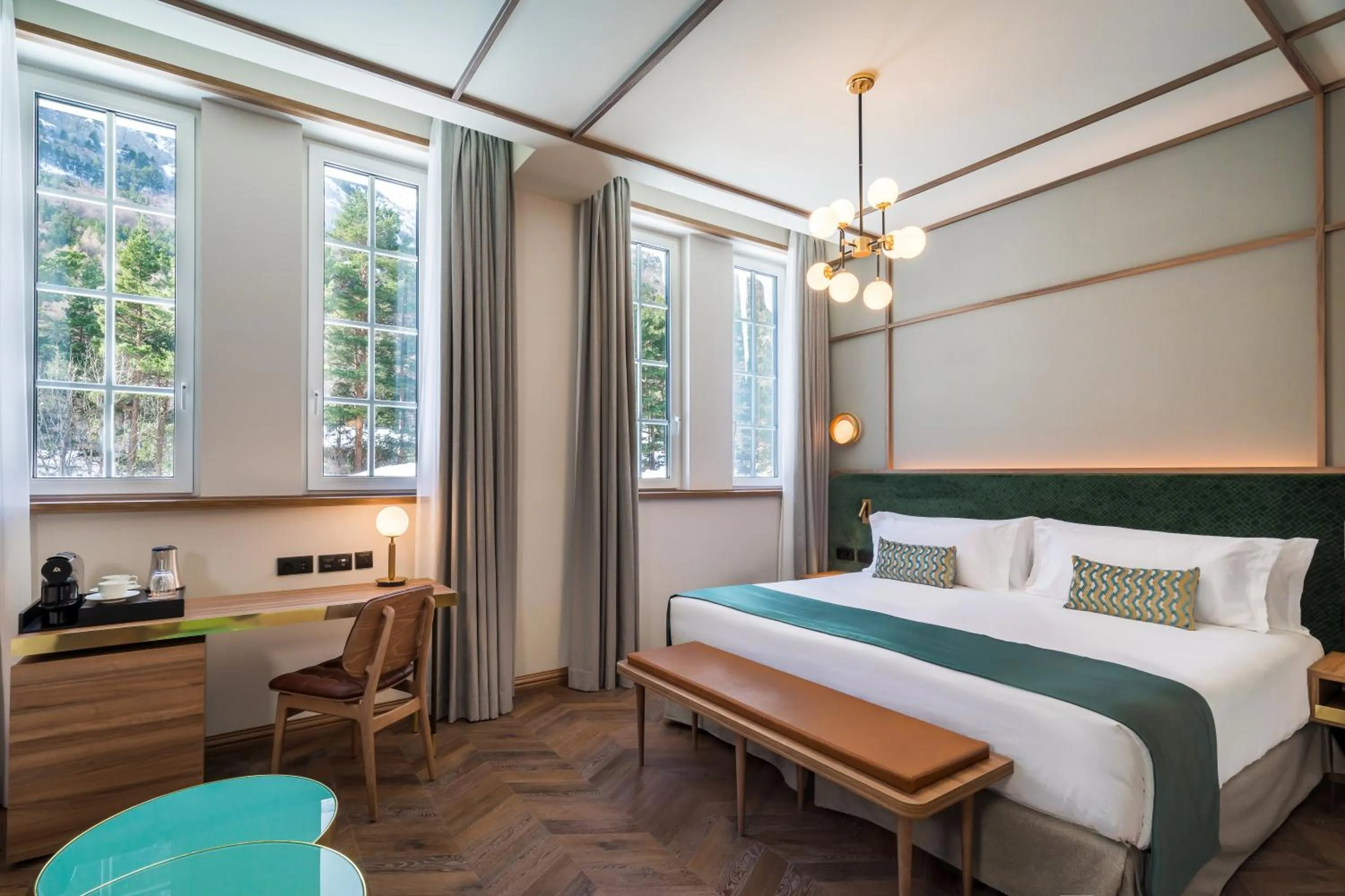 Photo of the whole room, Bed in Canfranc Estación, a Royal Hideaway Hotel - Gran Lujo