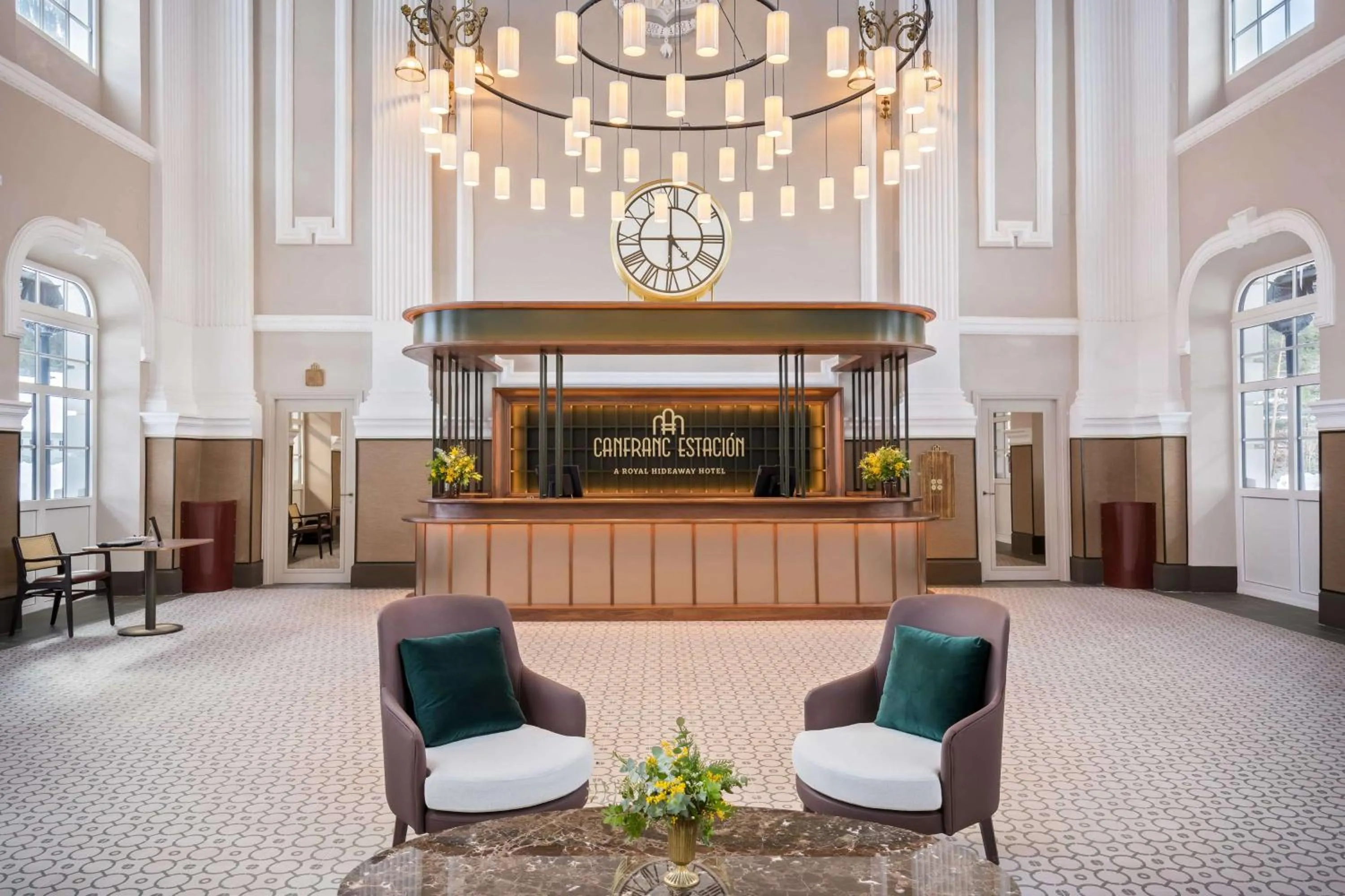 Lobby or reception in Canfranc Estación, a Royal Hideaway Hotel - Gran Lujo