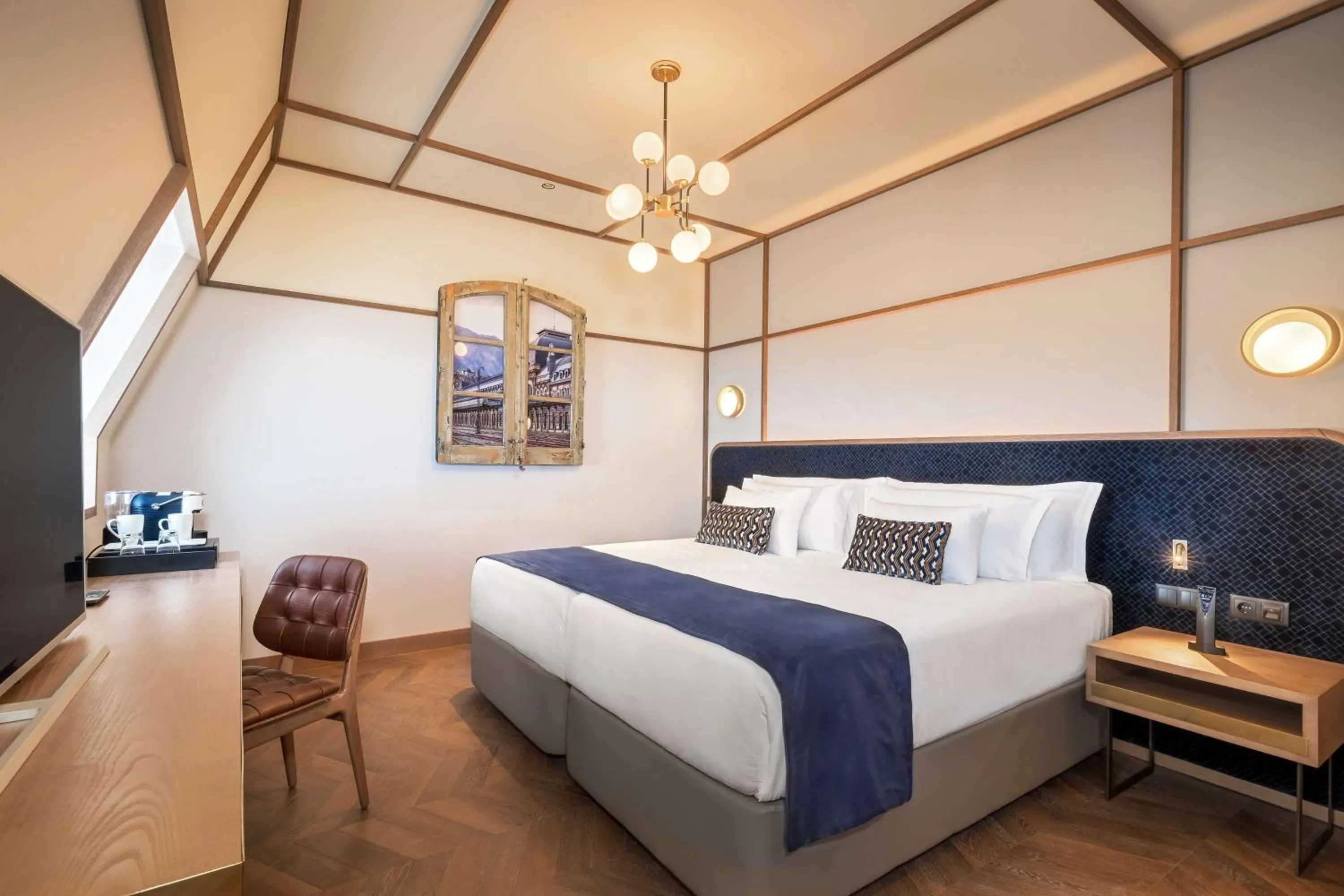 Bedroom, Bed in Canfranc Estación, a Royal Hideaway Hotel - Gran Lujo