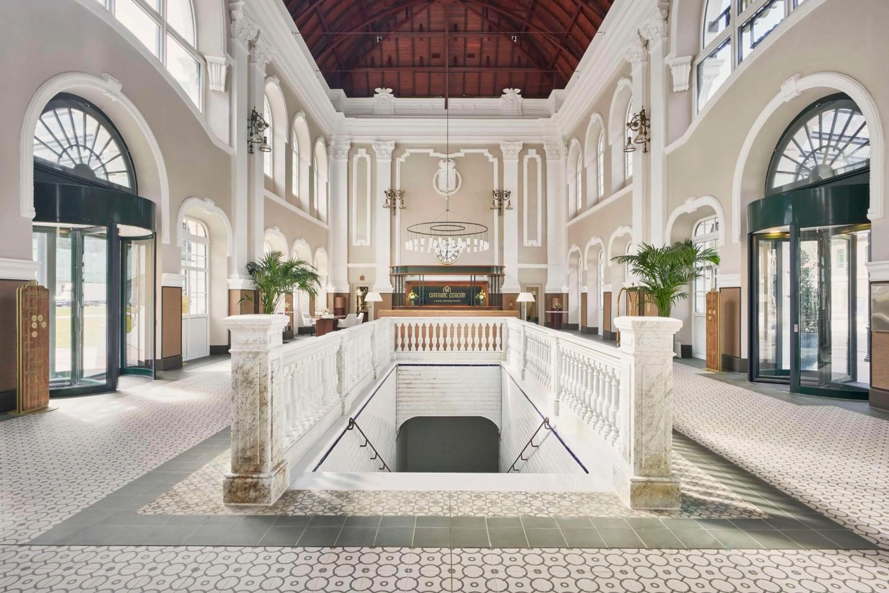 Lobby or reception in Canfranc Estación, a Royal Hideaway Hotel - Gran Lujo