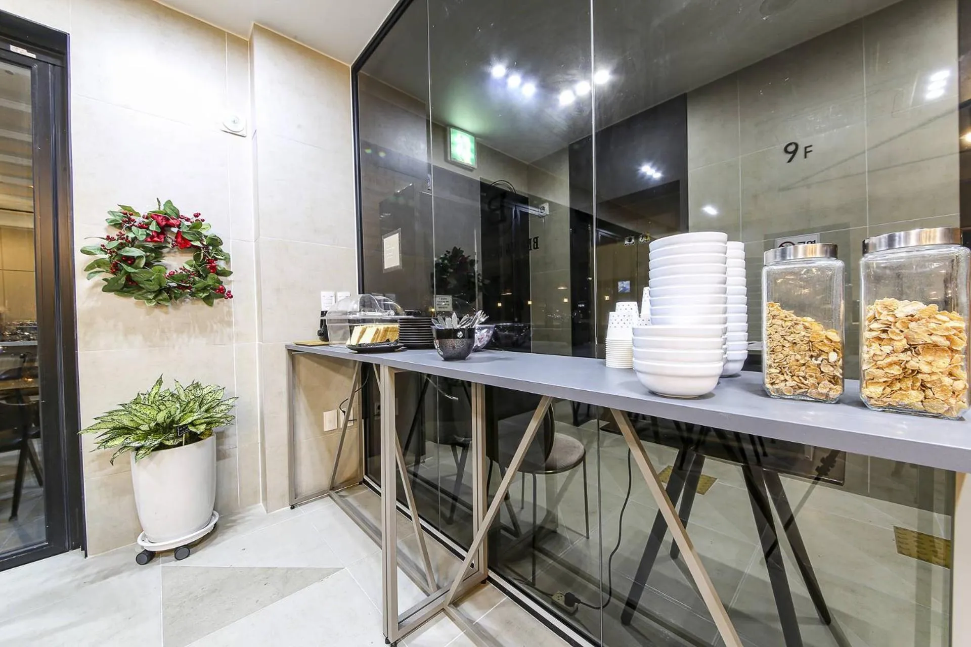 Breakfast in Brown Dot Hotel Busan Station