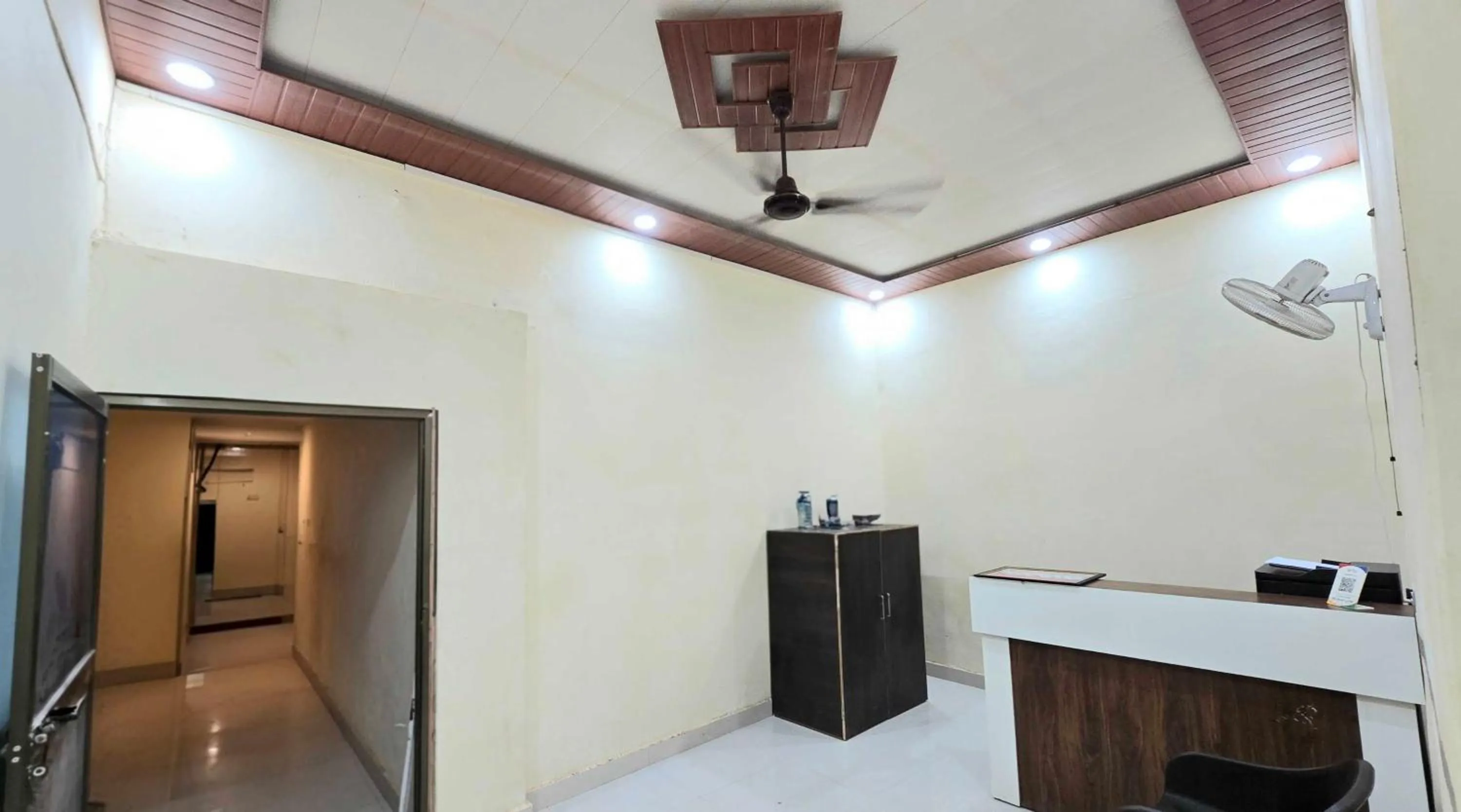 Facade/entrance in Hotel O Mishra Suites