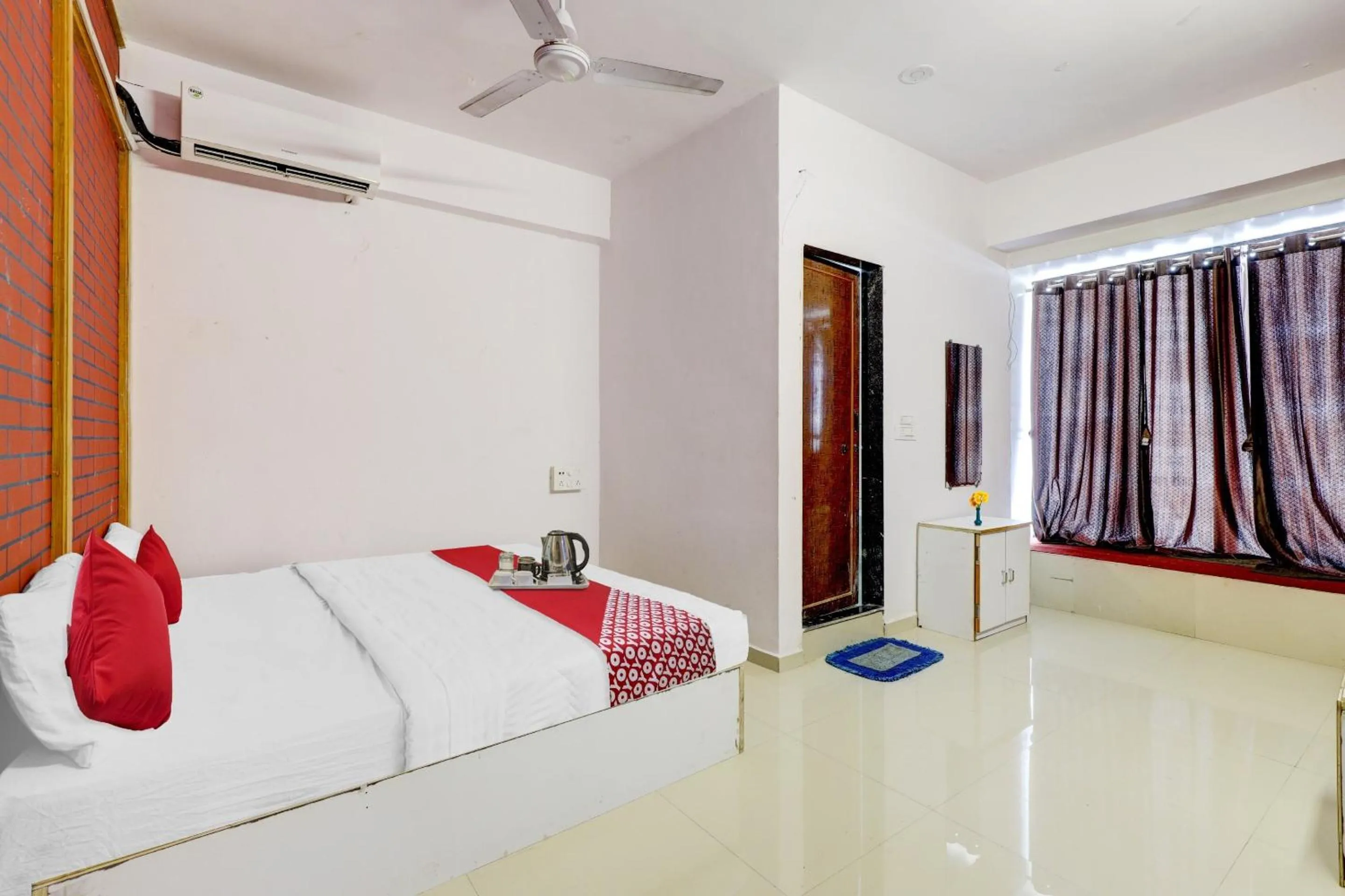 Bedroom, Bed in Hotel O Cozy Rooms