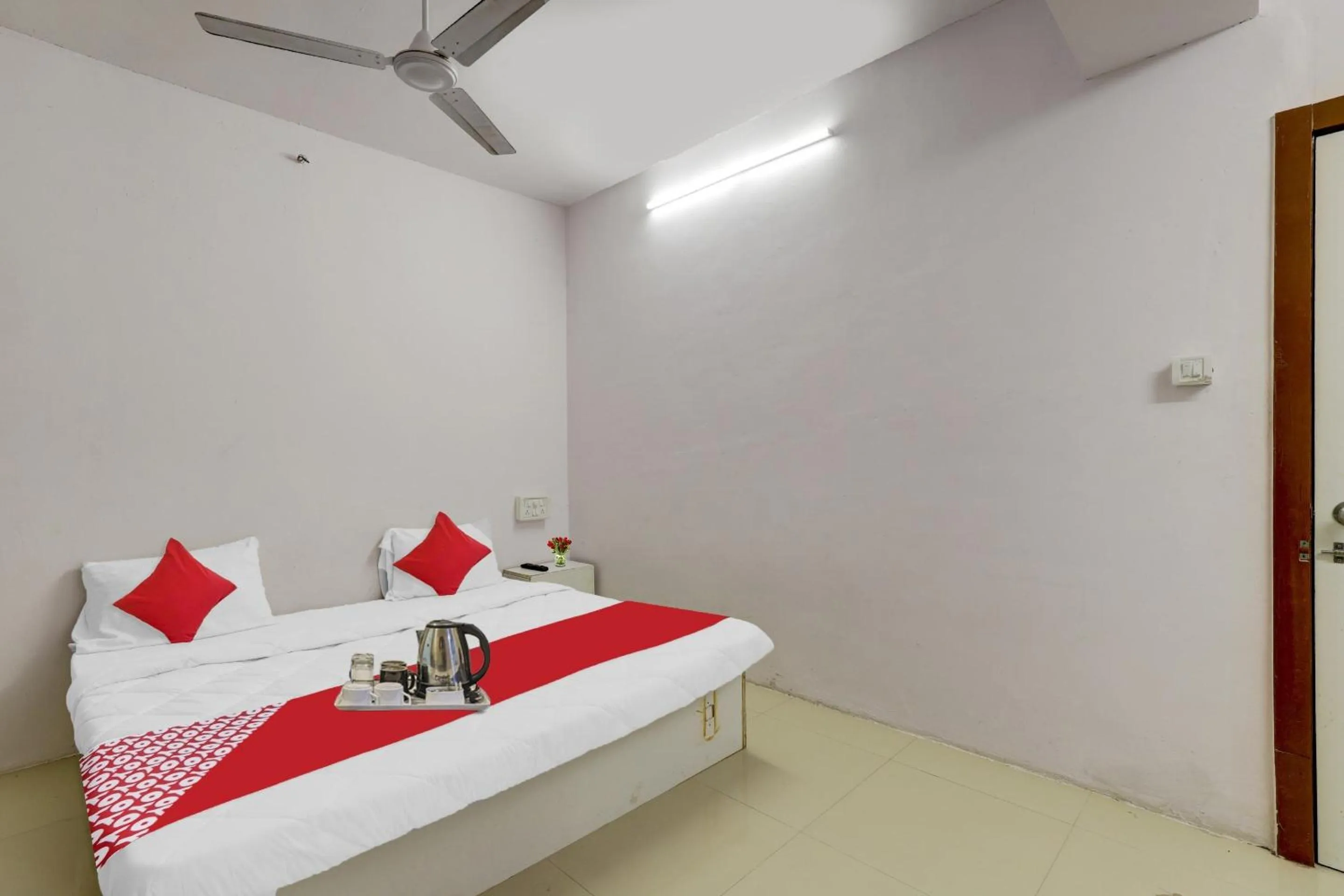 Bedroom, Bed in Hotel O Cozy Rooms