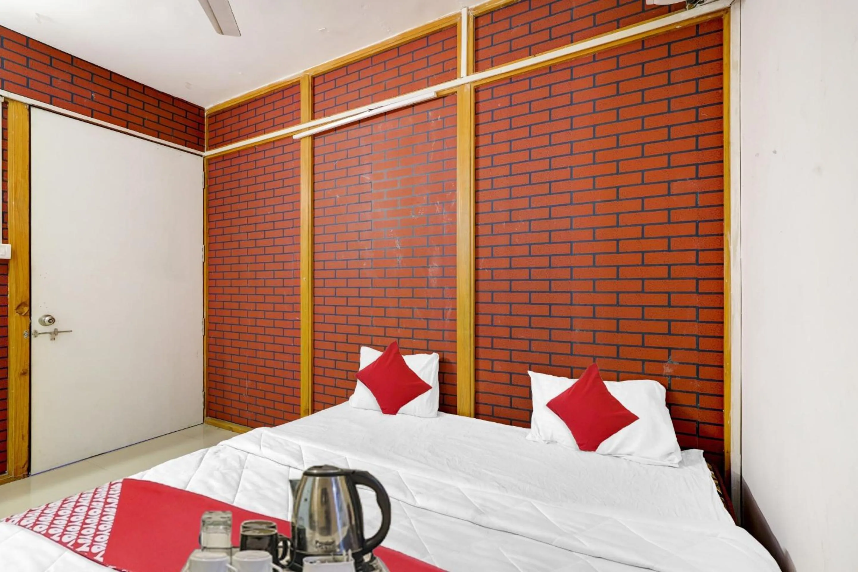 Bedroom, Bed in Hotel O Cozy Rooms