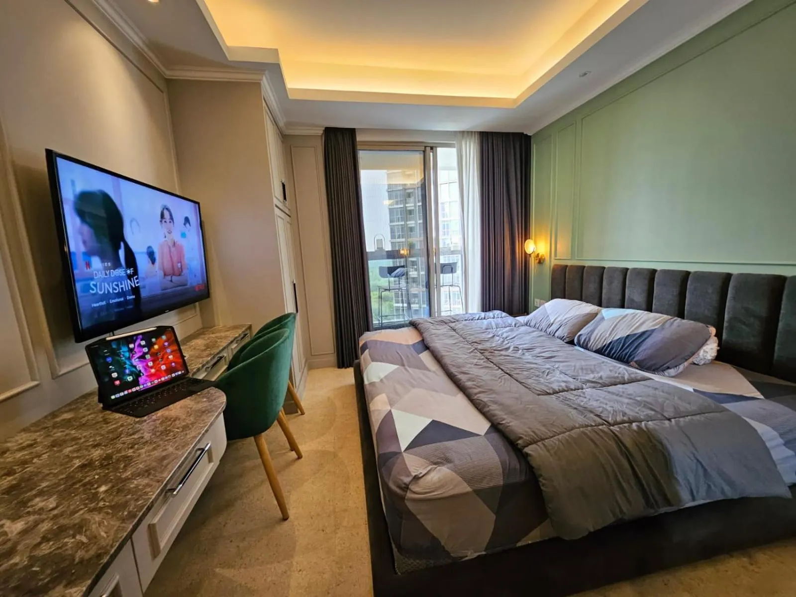 TV and multimedia, Bed in Gold Coast Apartemen PIK by Dluxx