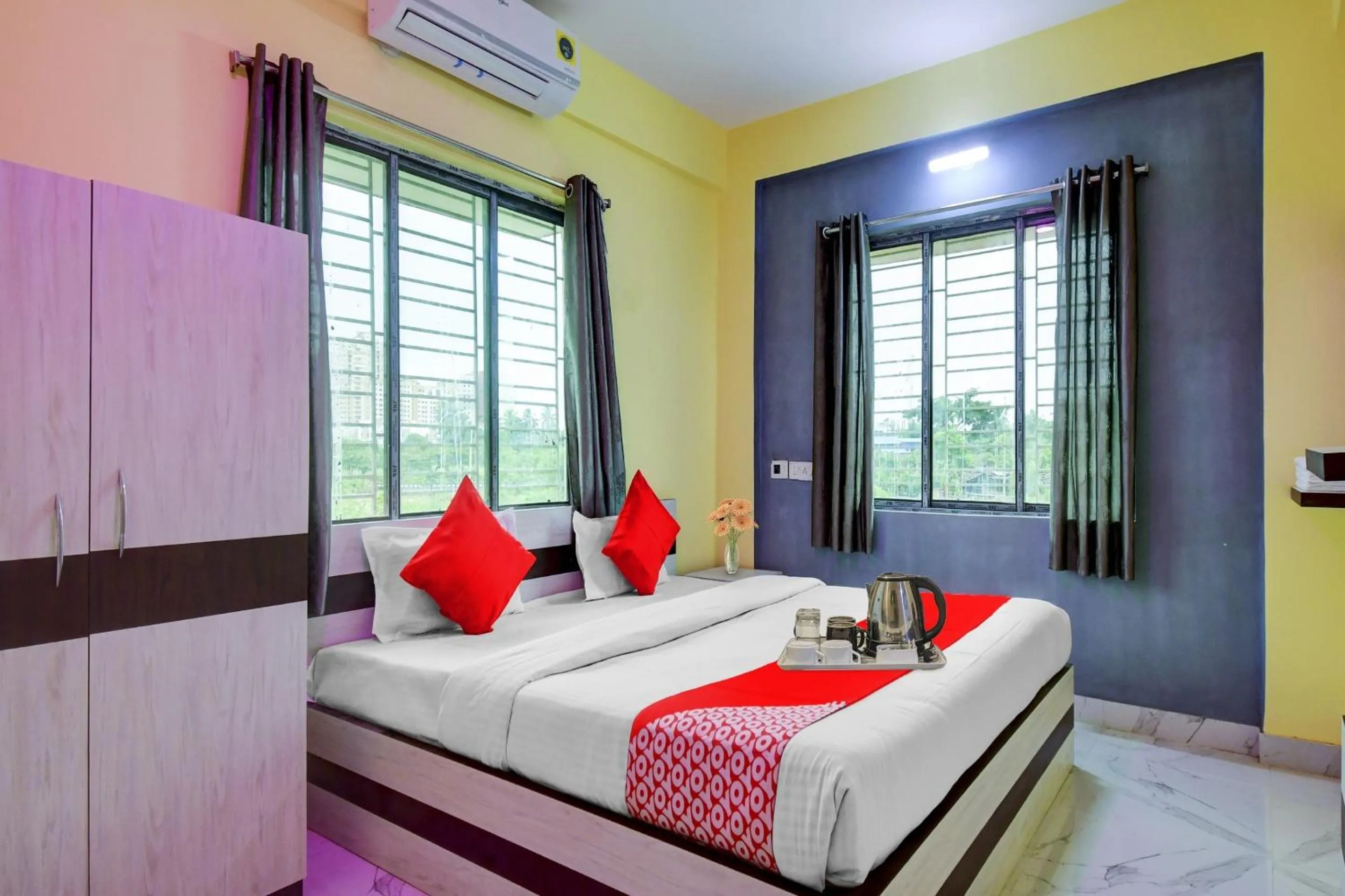 Lobby or reception, Bed in Hotel O 4 Friends