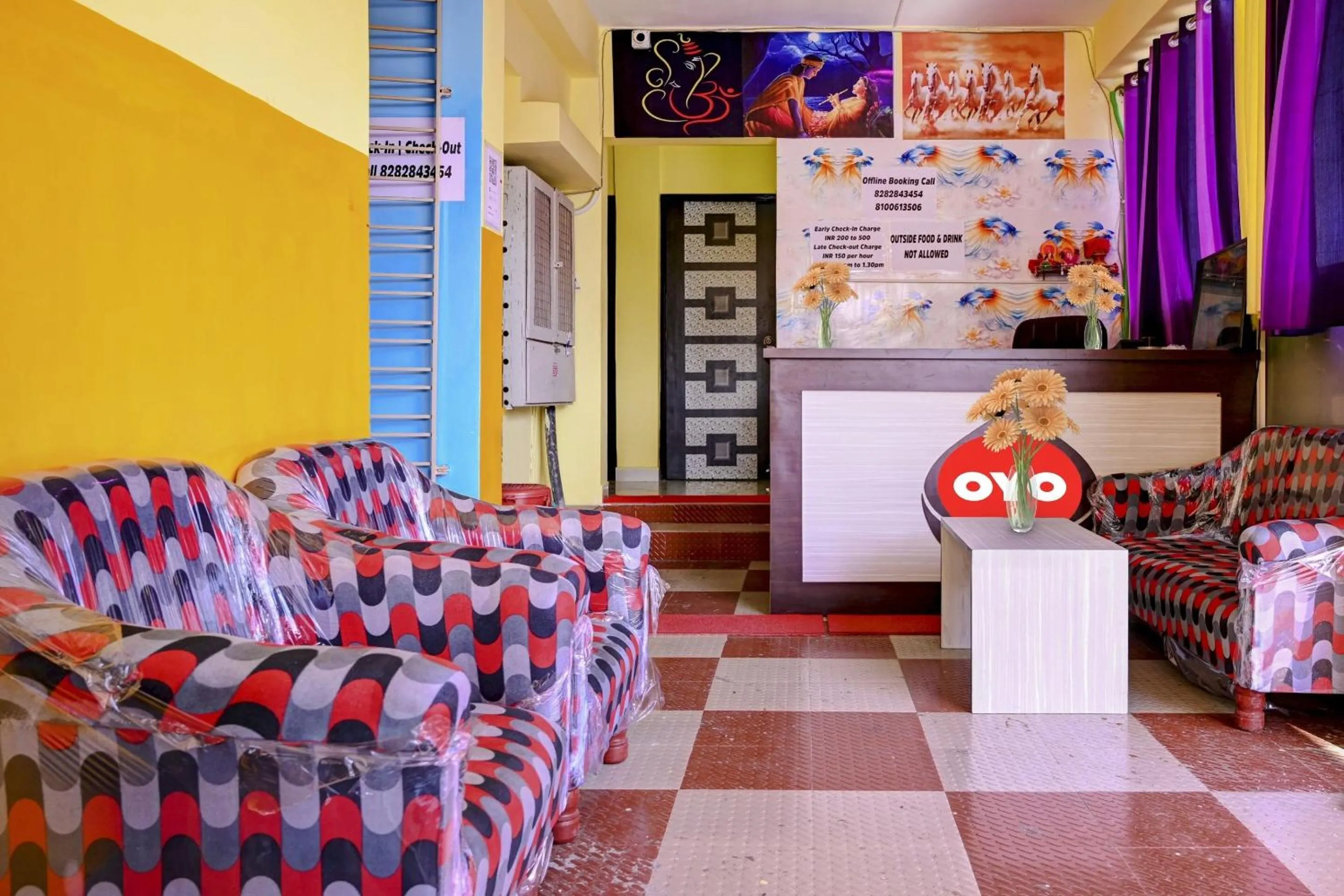 Lobby or reception in Hotel O 4 Friends