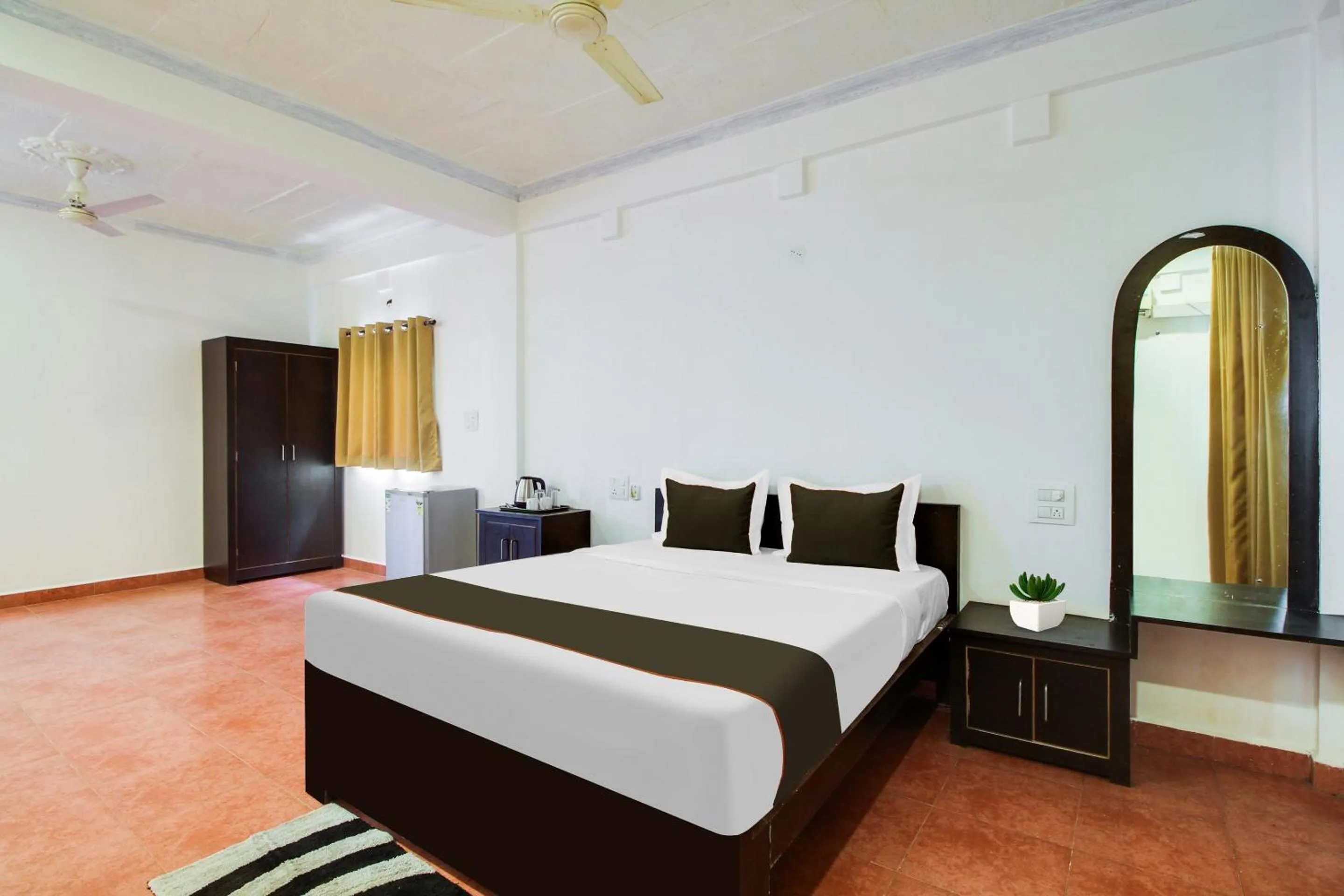 Bedroom, Bed in Collection O Bay