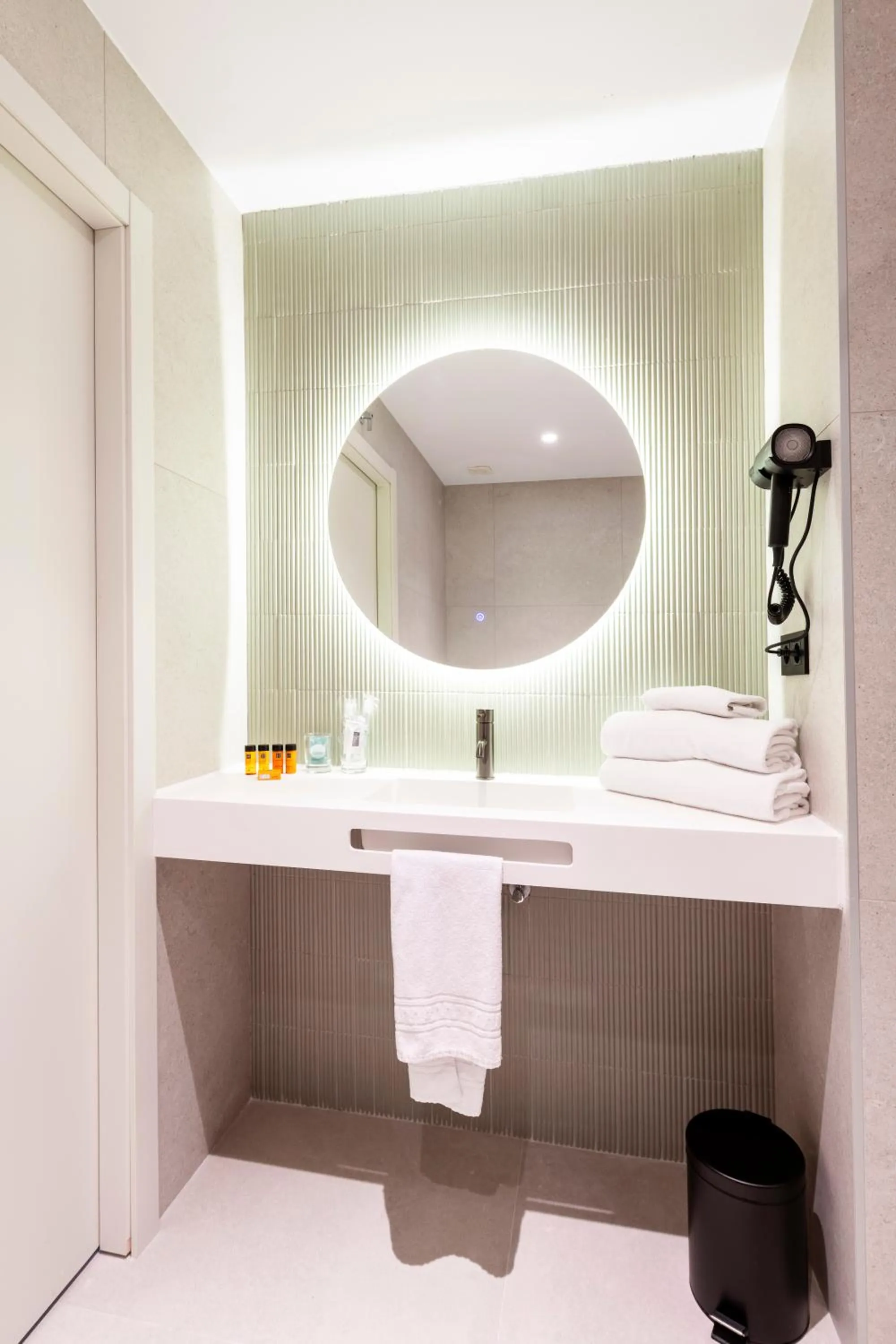 Bathroom in Aparthotel Atenea Calabria