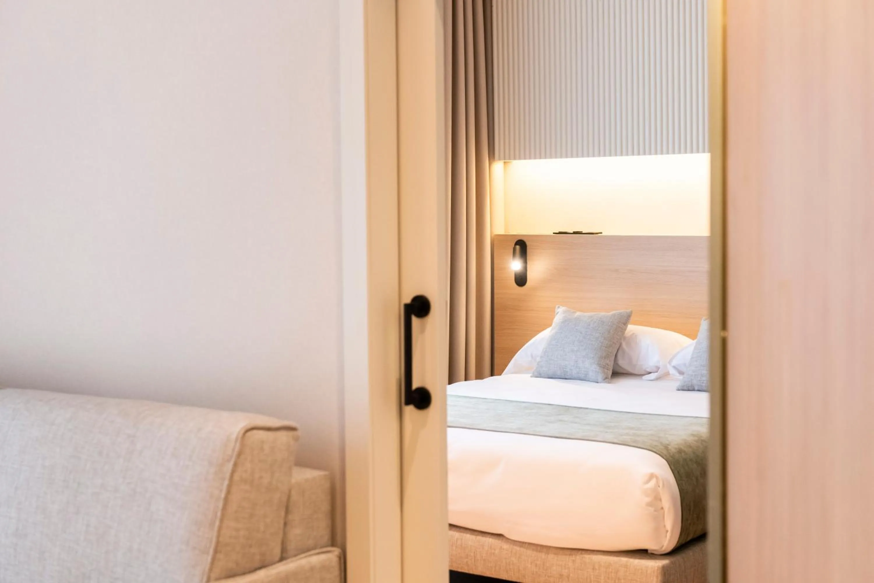 Bedroom, Bed in Aparthotel Atenea Calabria