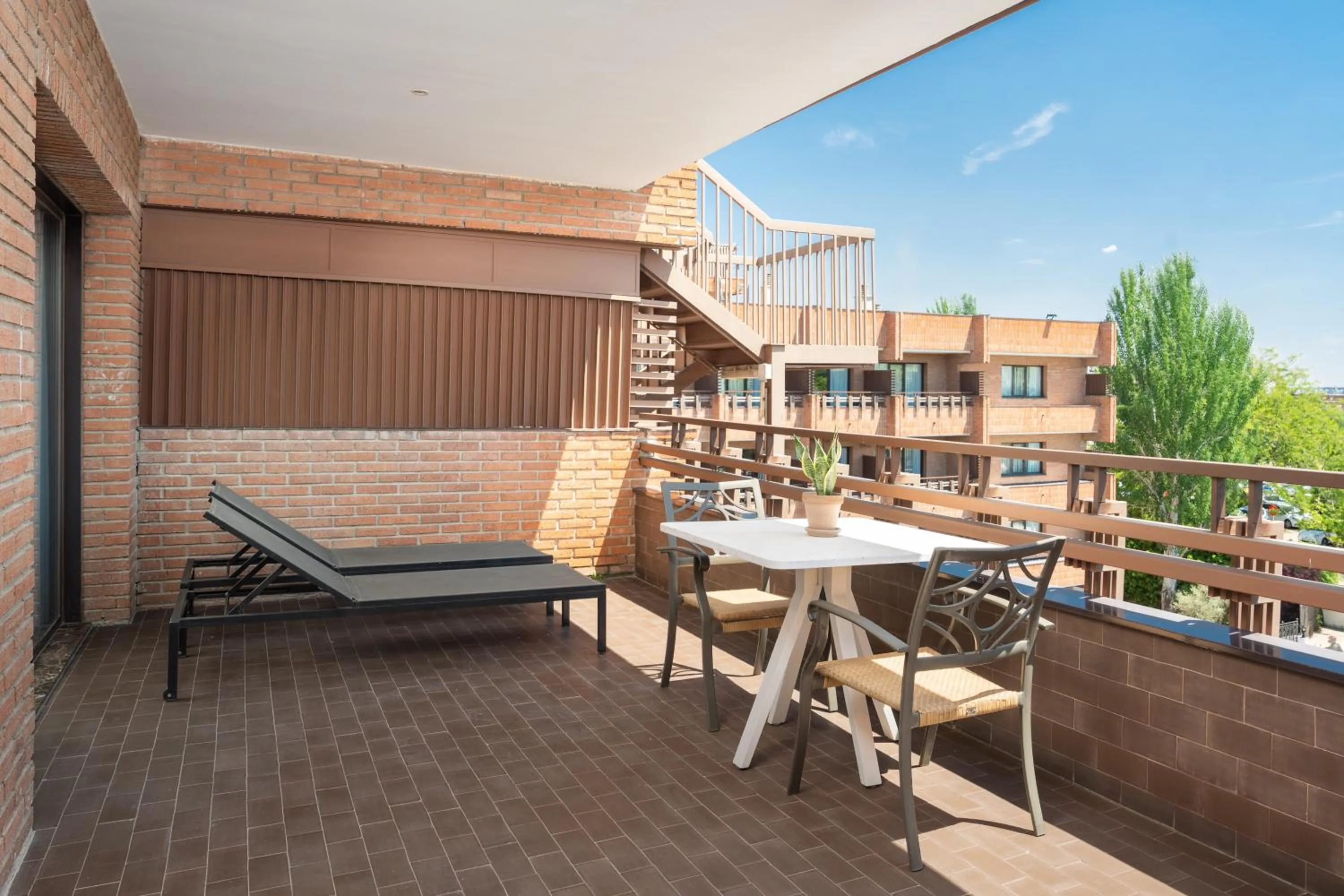 Balcony/Terrace in Hotel Madrid Alameda Aeropuerto, Affiliated by Meliá