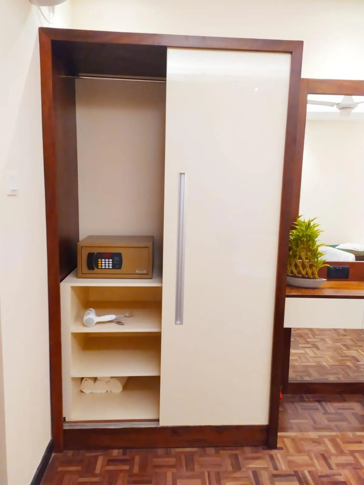 Bedroom in Tropic Inn - Mount Lavinia