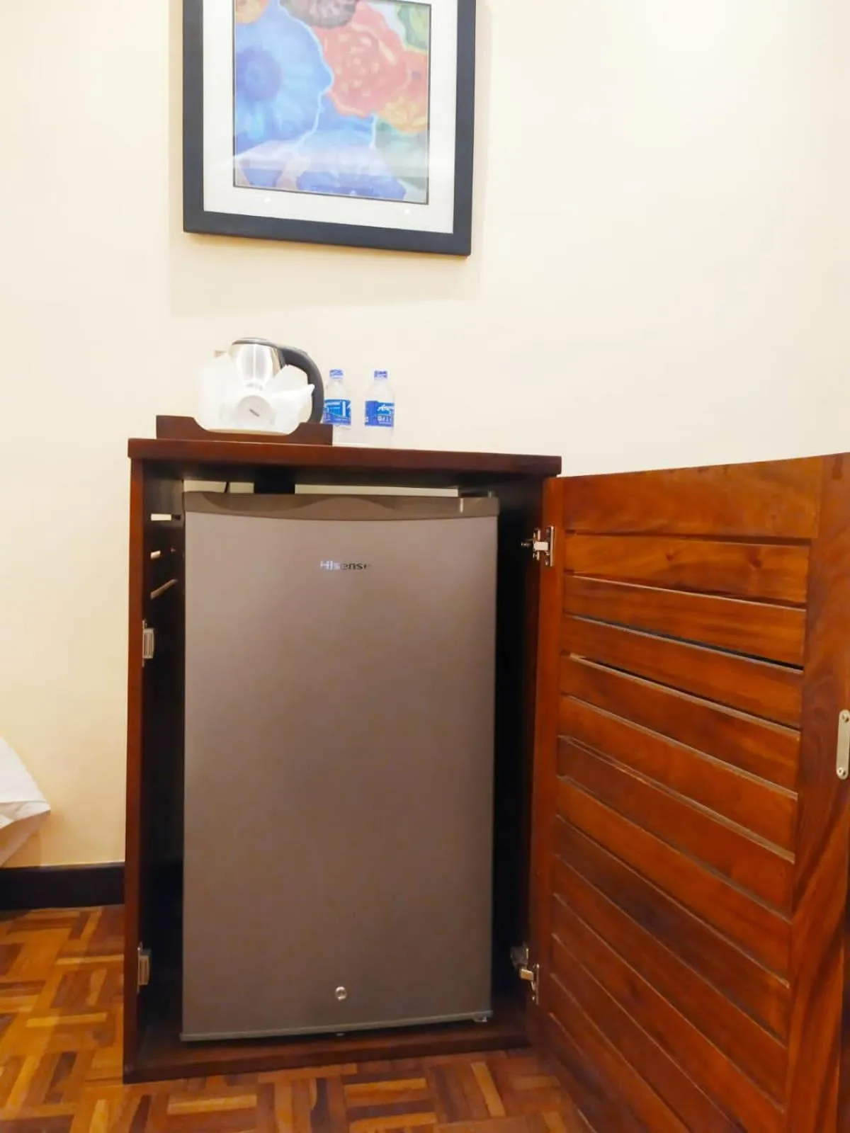 oven in Tropic Inn - Mount Lavinia