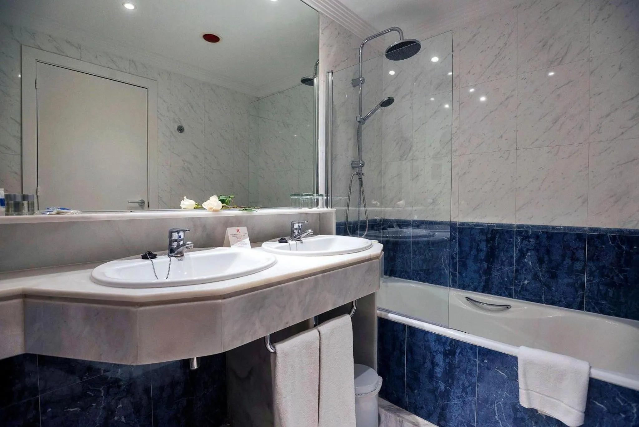 Bathroom in ALEGRIA Costa Ballena Aquafun