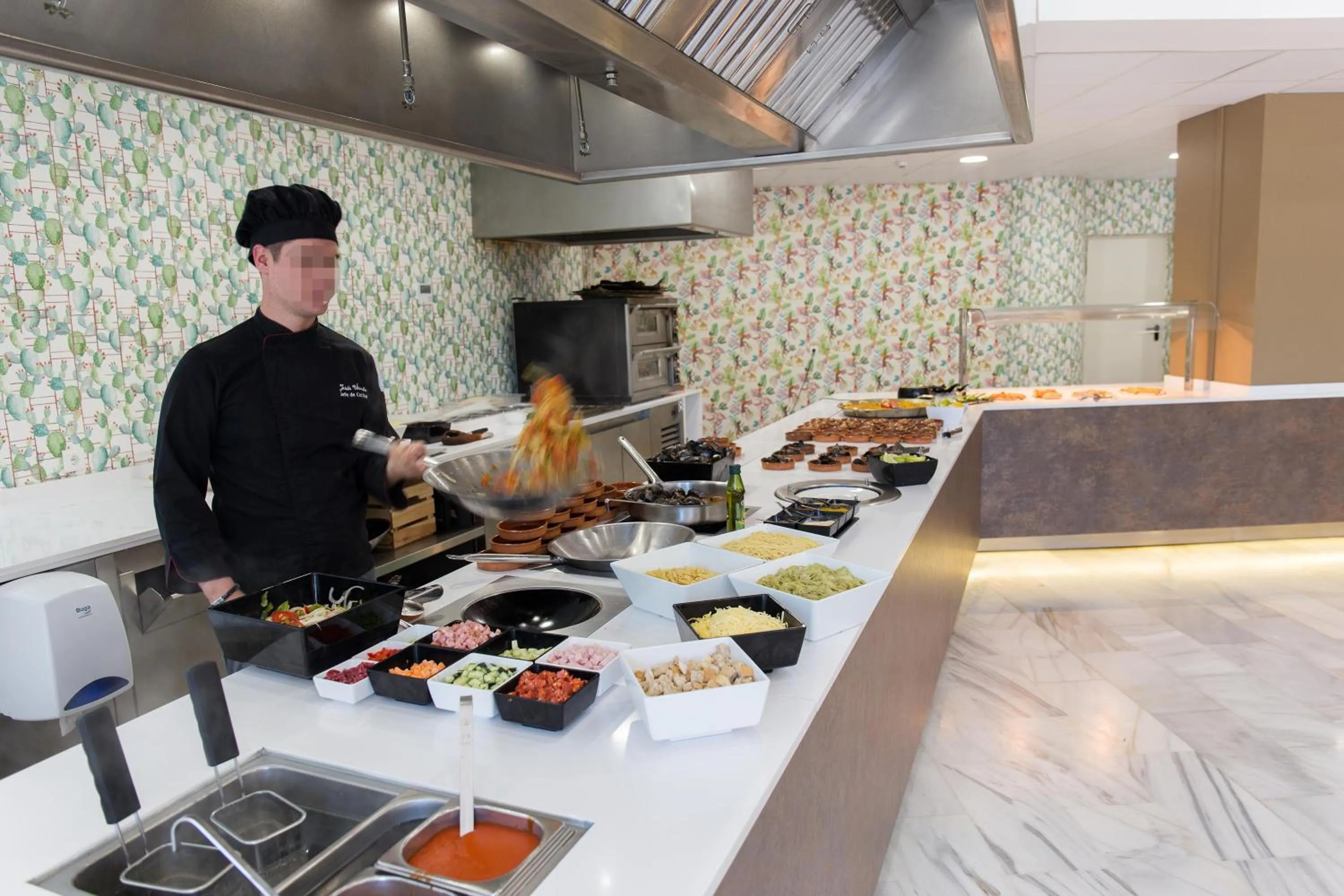 Restaurant/places to eat in ALEGRIA Costa Ballena Aquafun