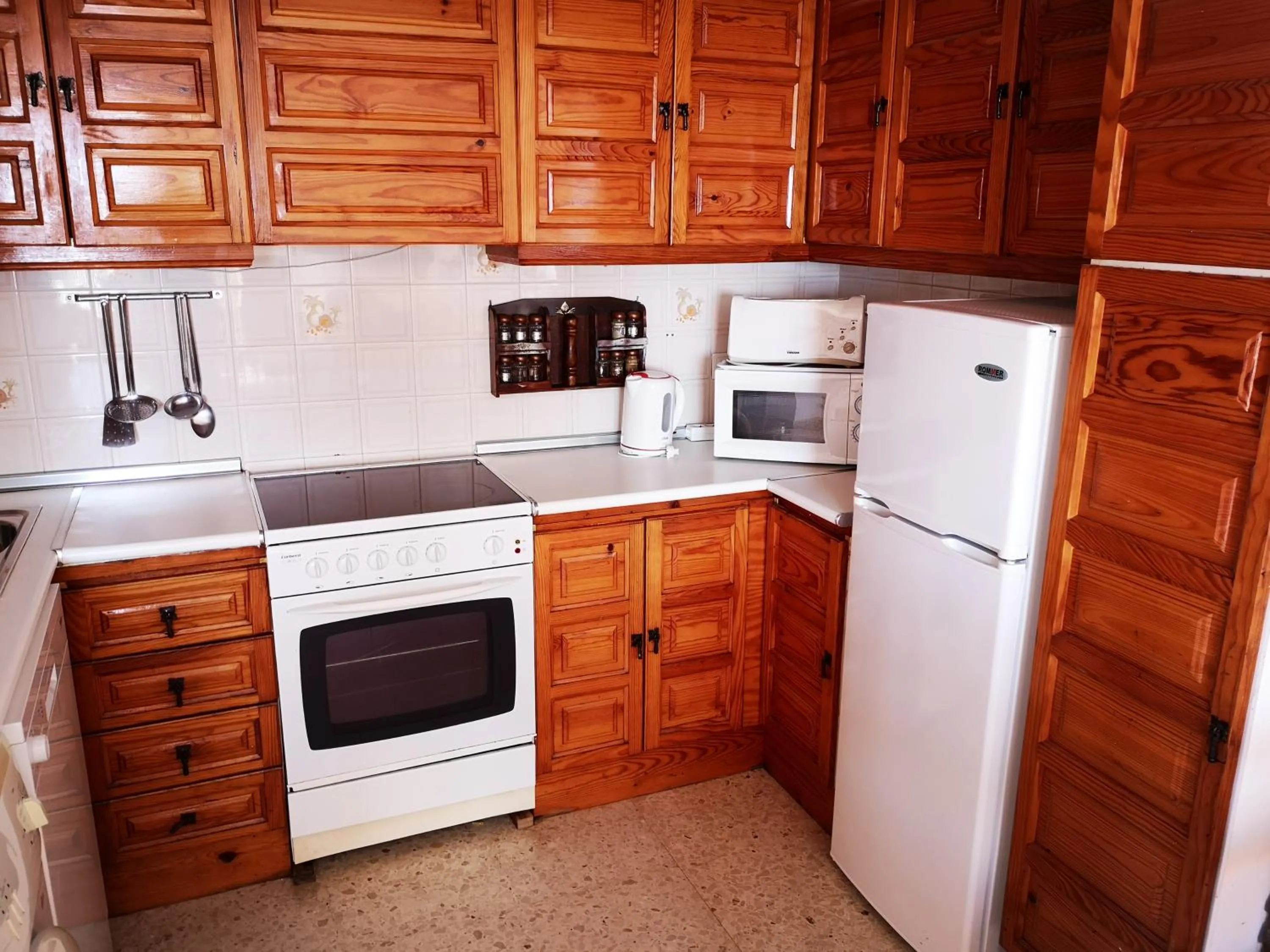 Kitchen or kitchenette in El Capistrano