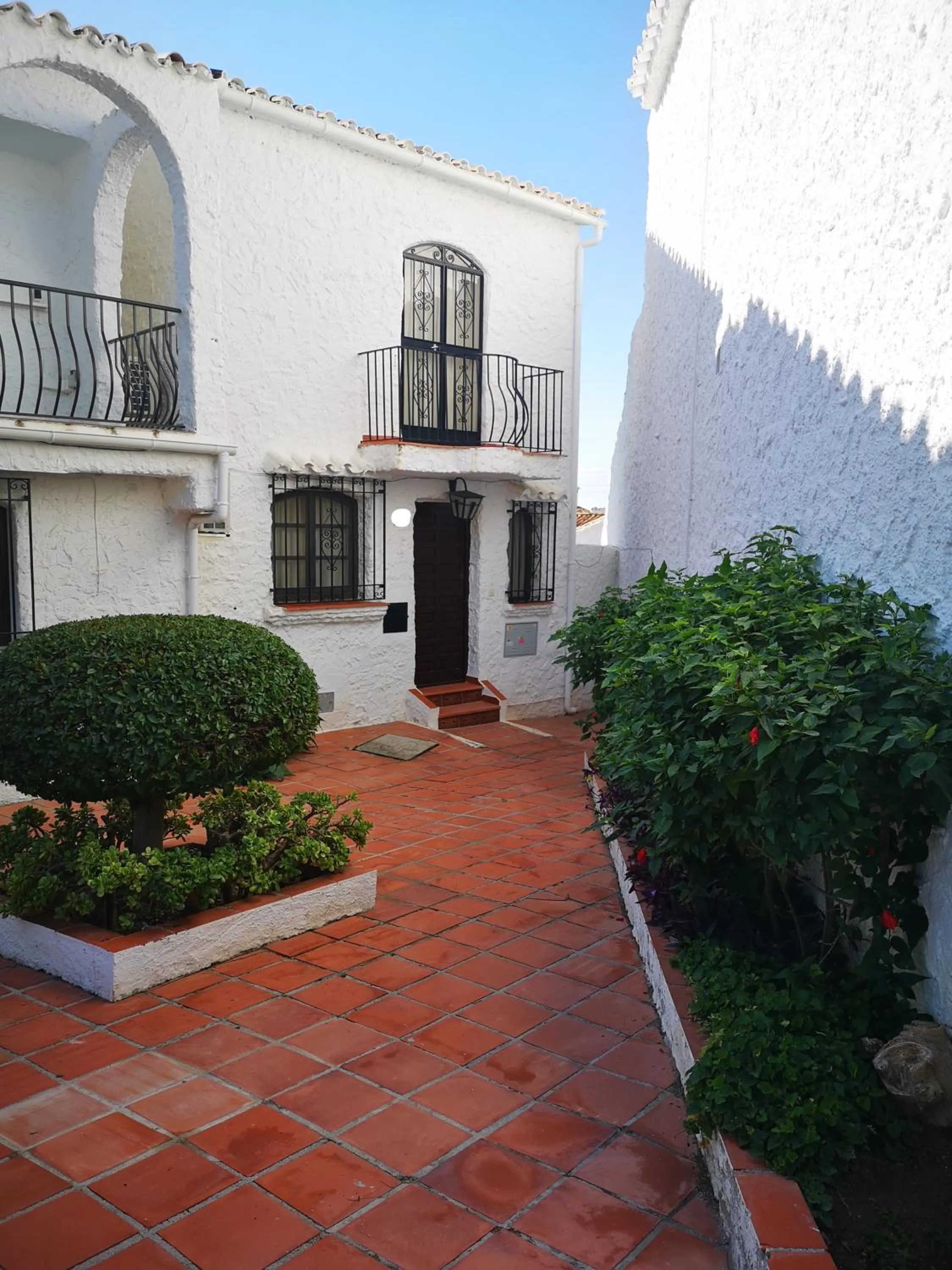 Facade/entrance in El Capistrano