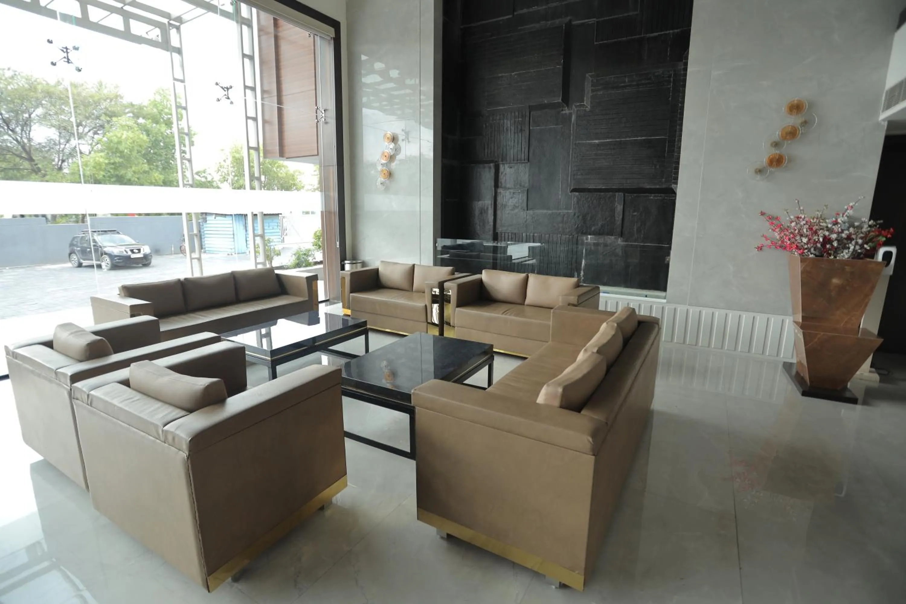 Seating area in Ratnapriya hotel and resort