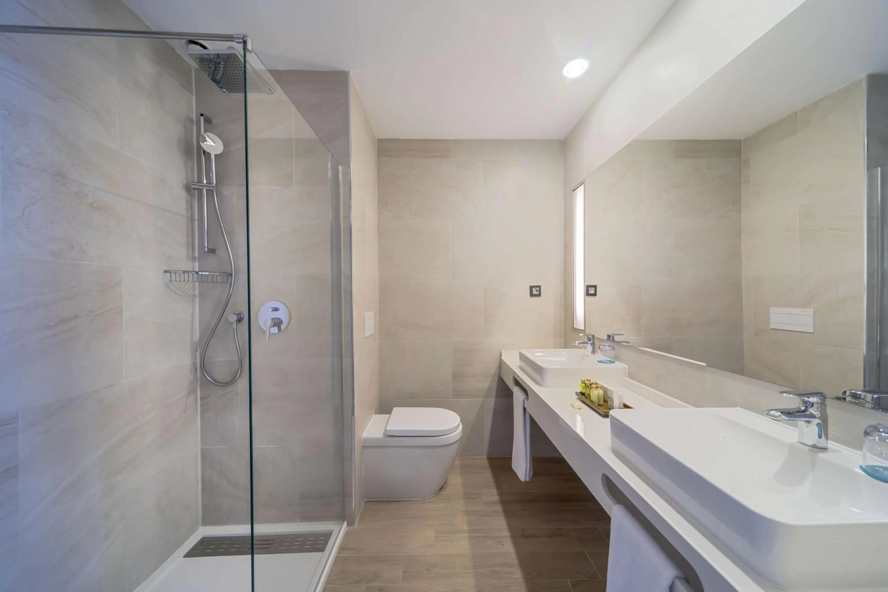 Bathroom in Occidental Fuengirola