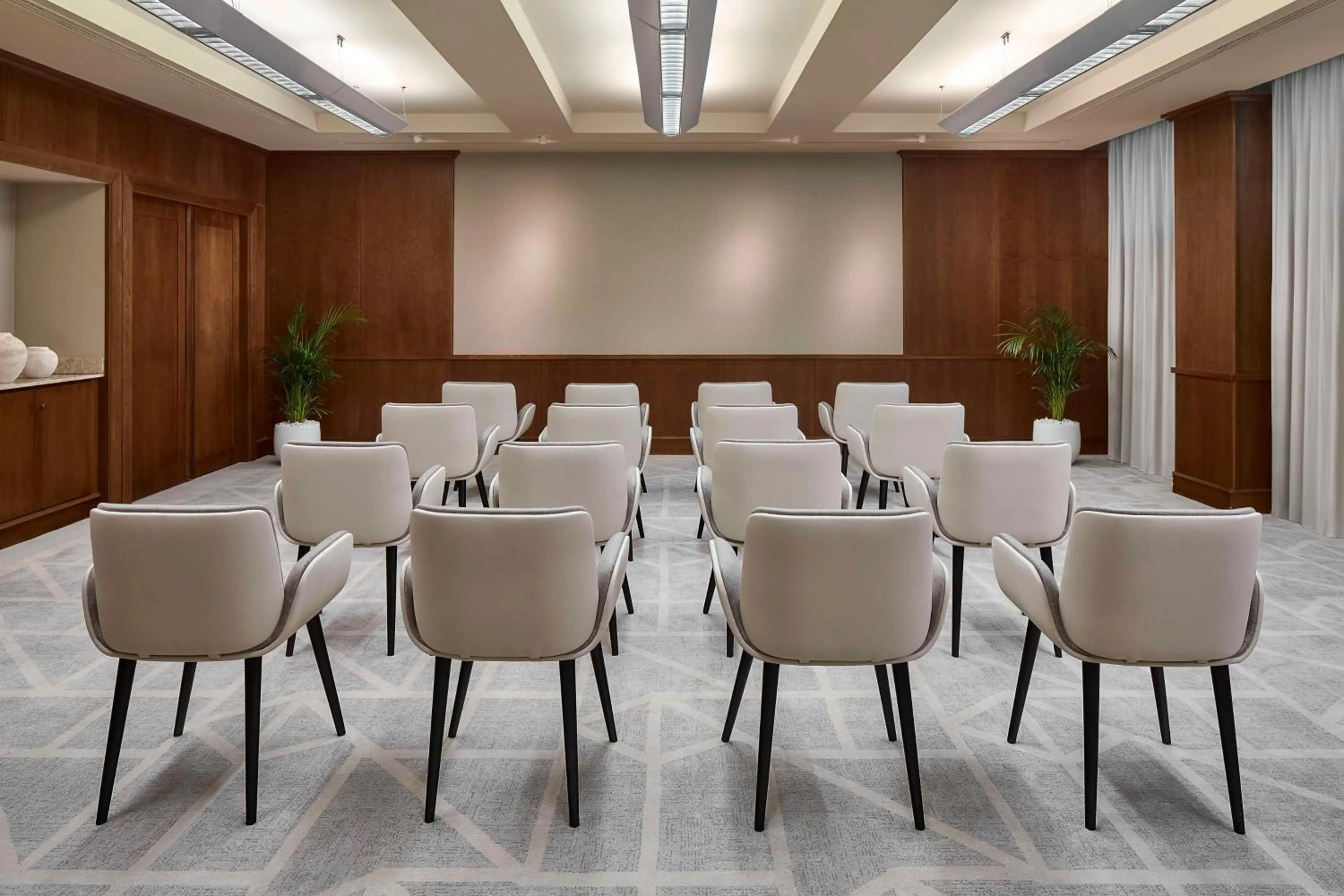 Meeting/conference room in Tivoli La Caleta Resort