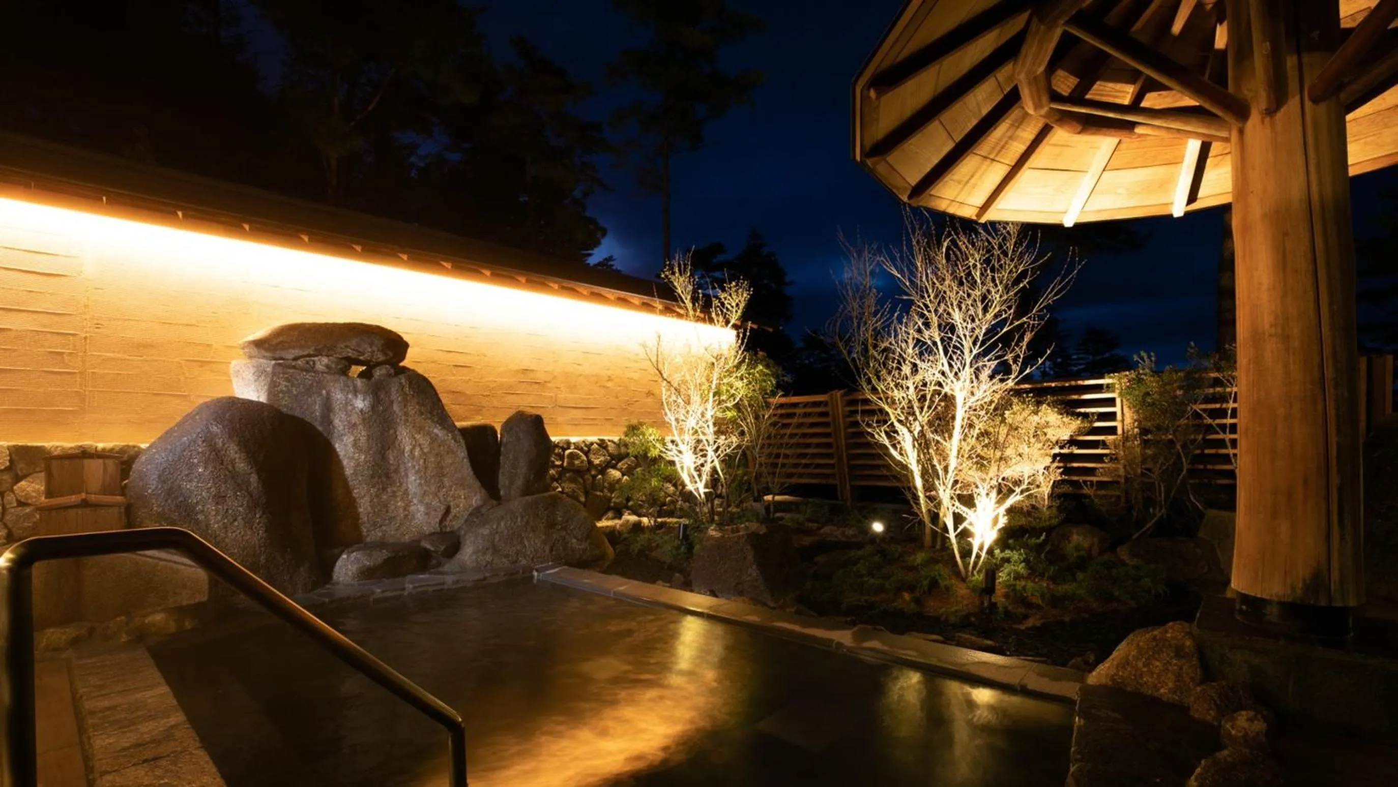 Open Air Bath in Kyukamura Retreat-Azumino-Hotel