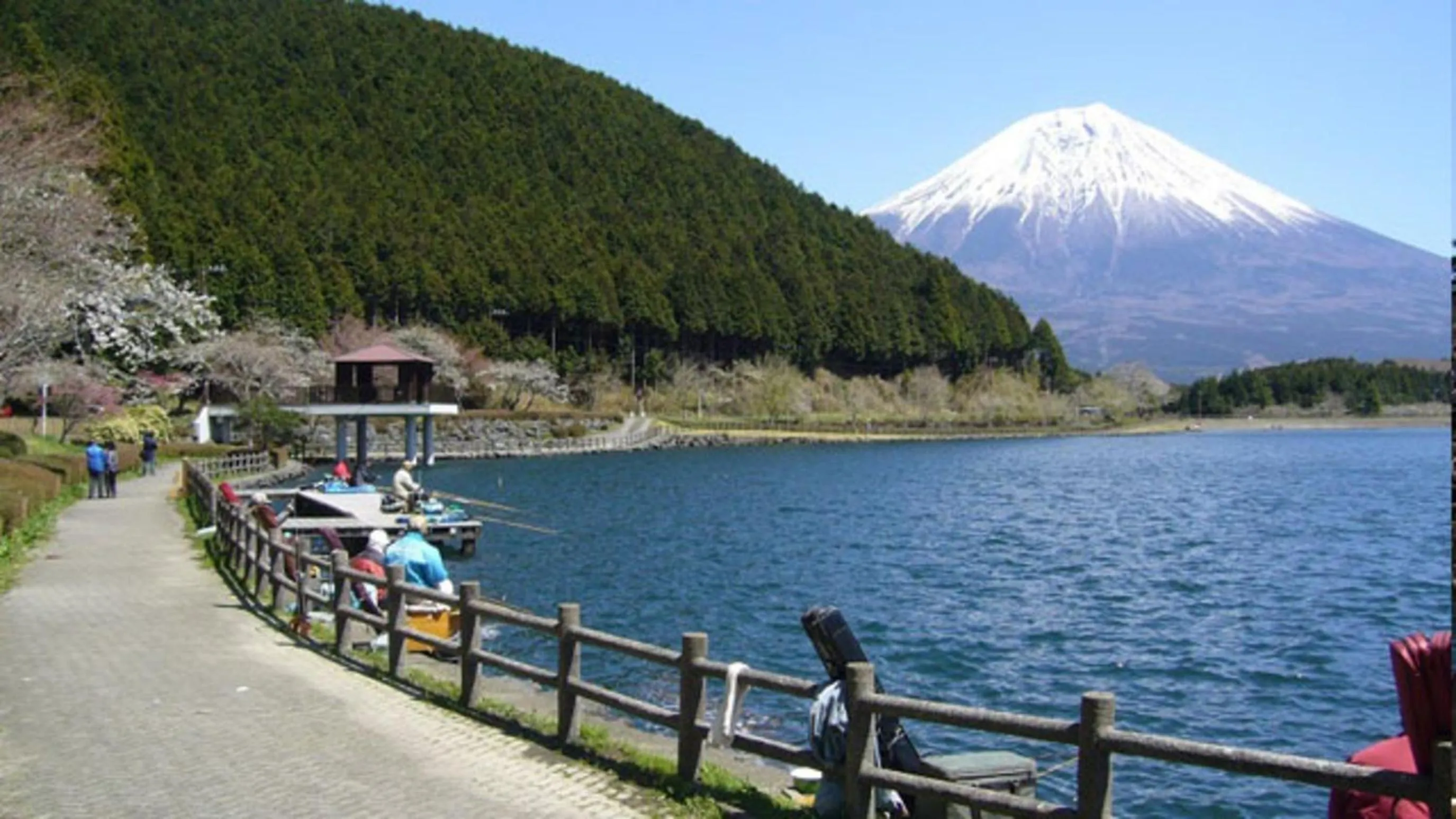 Nearby landmark in Kyukamura Fuji