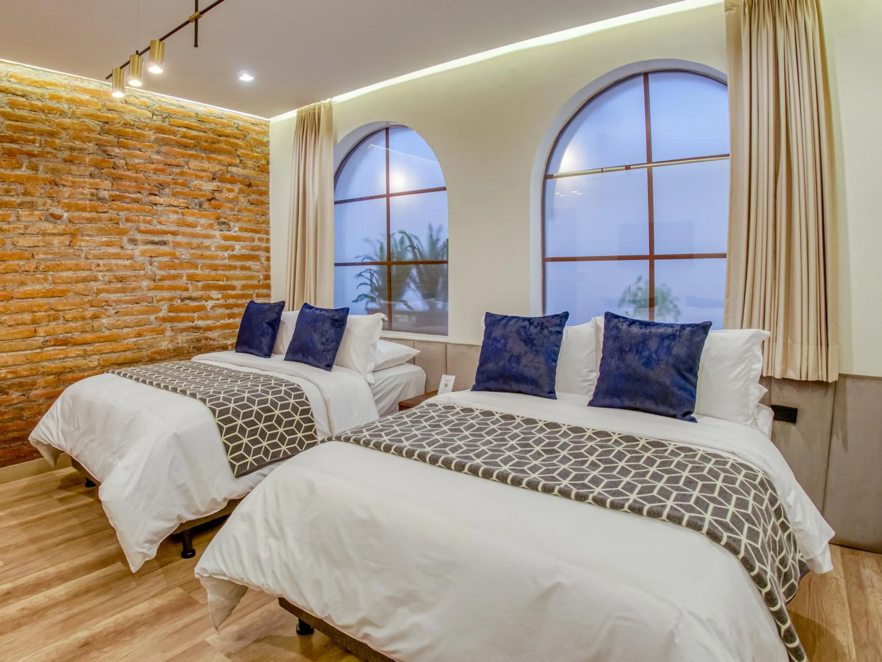 Bed in Wanderlot - Hotel Plaza Central