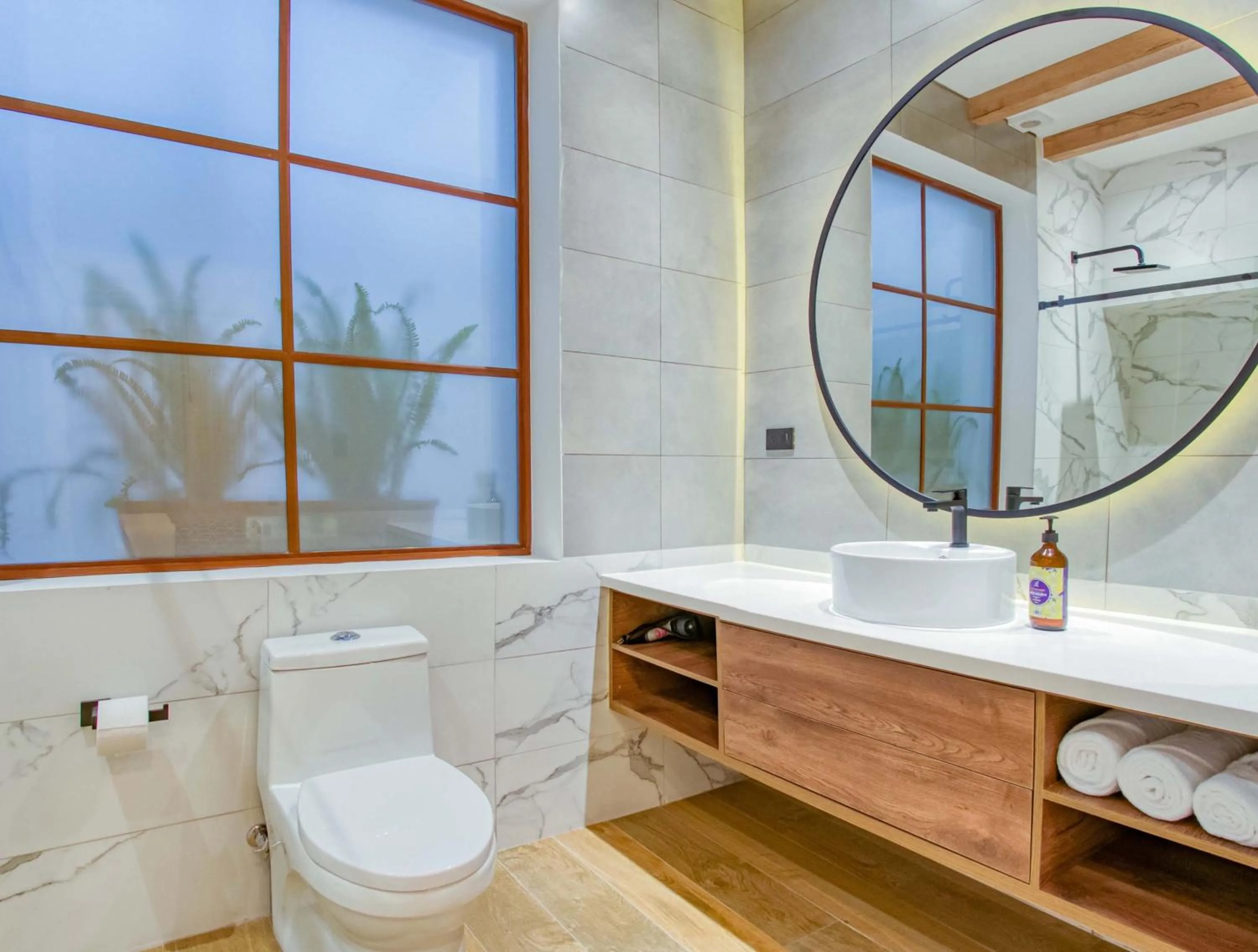 Bathroom in Wanderlot - Hotel Plaza Central