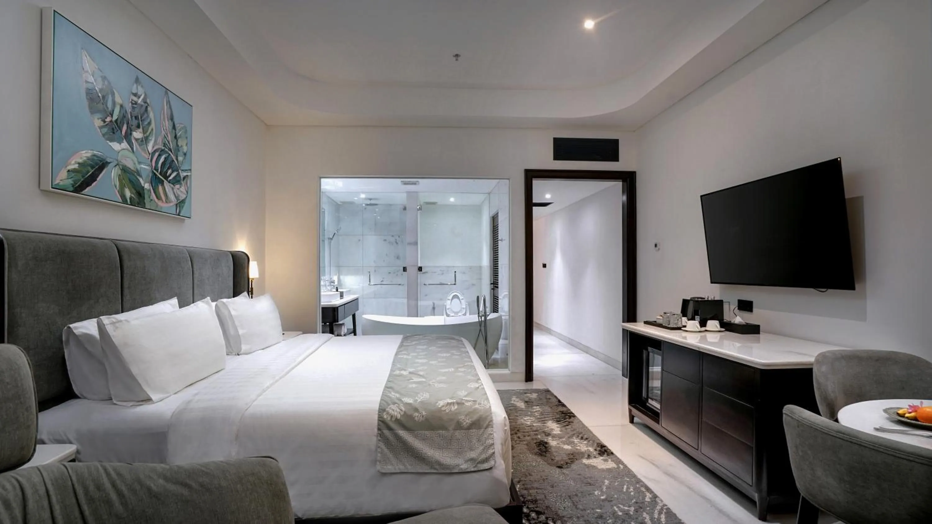 Bed in Forest Hills Hotel