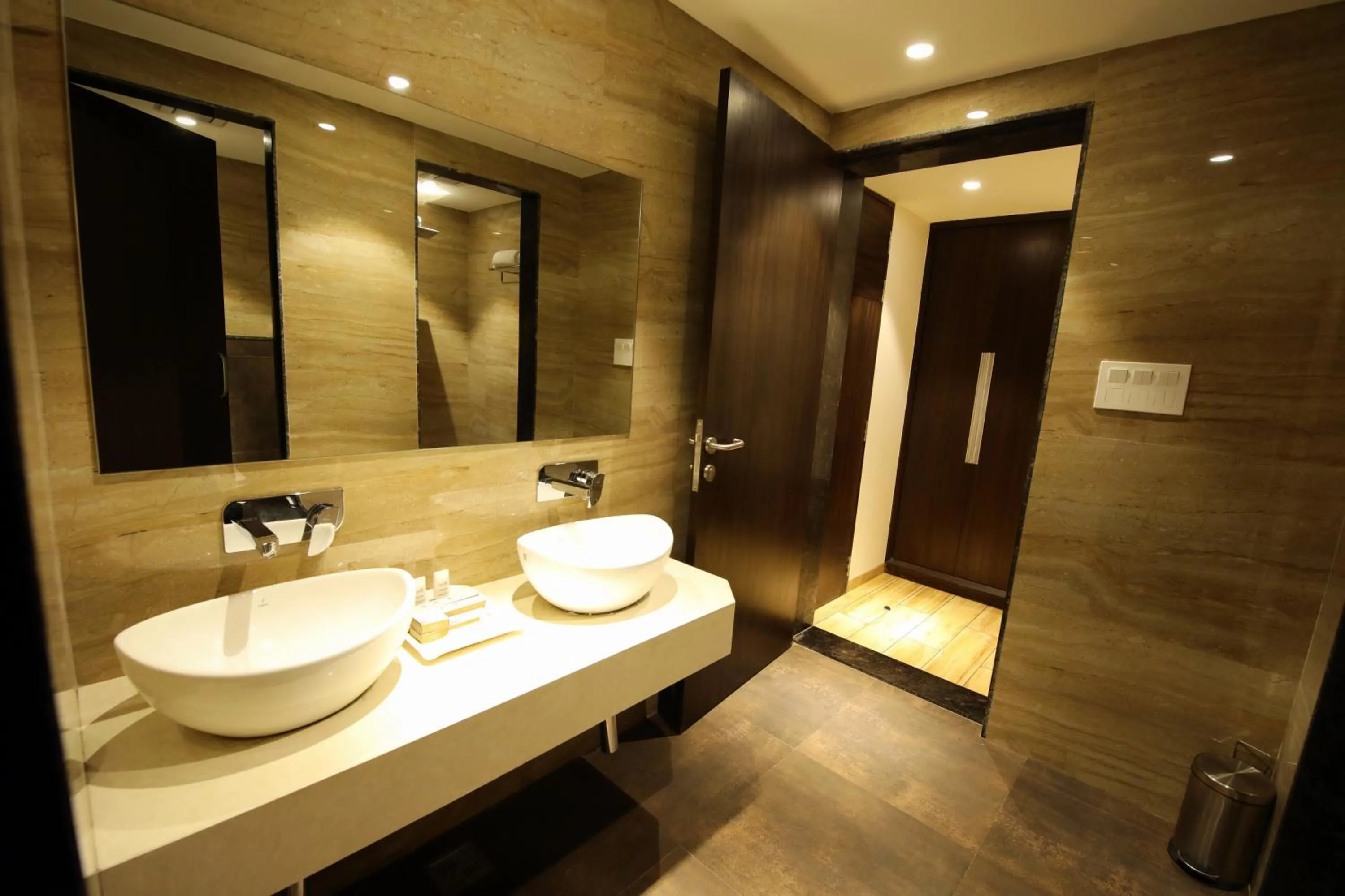 Shower in Enrise by Sayaji Rewa