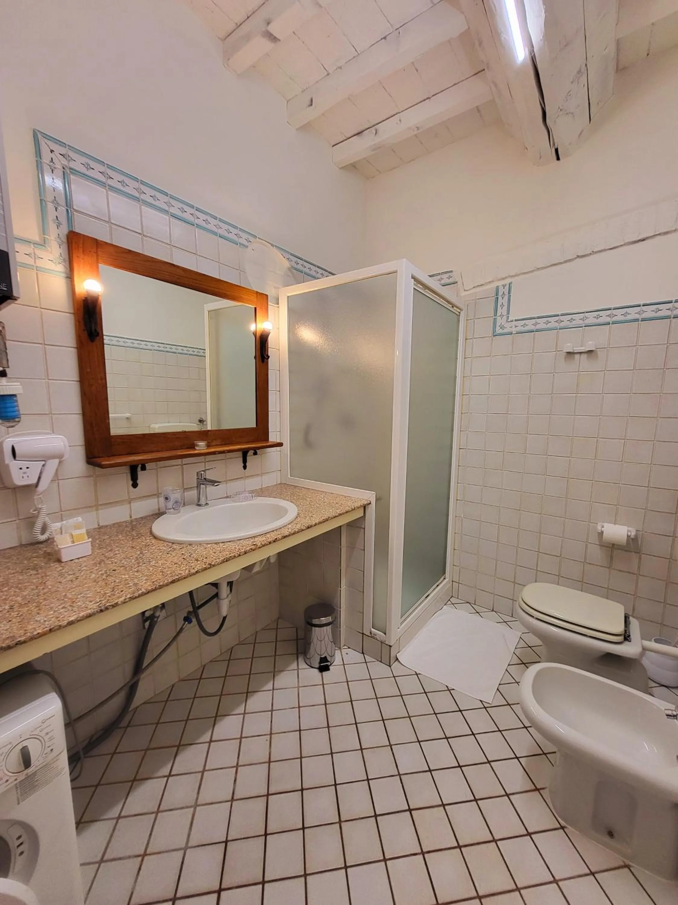 Shower in Residence Antico Borgo