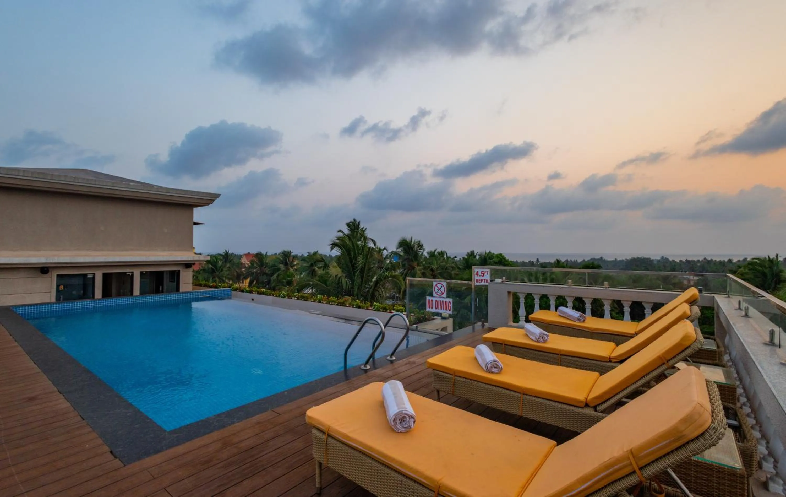Swimming pool in Artistry Suites
