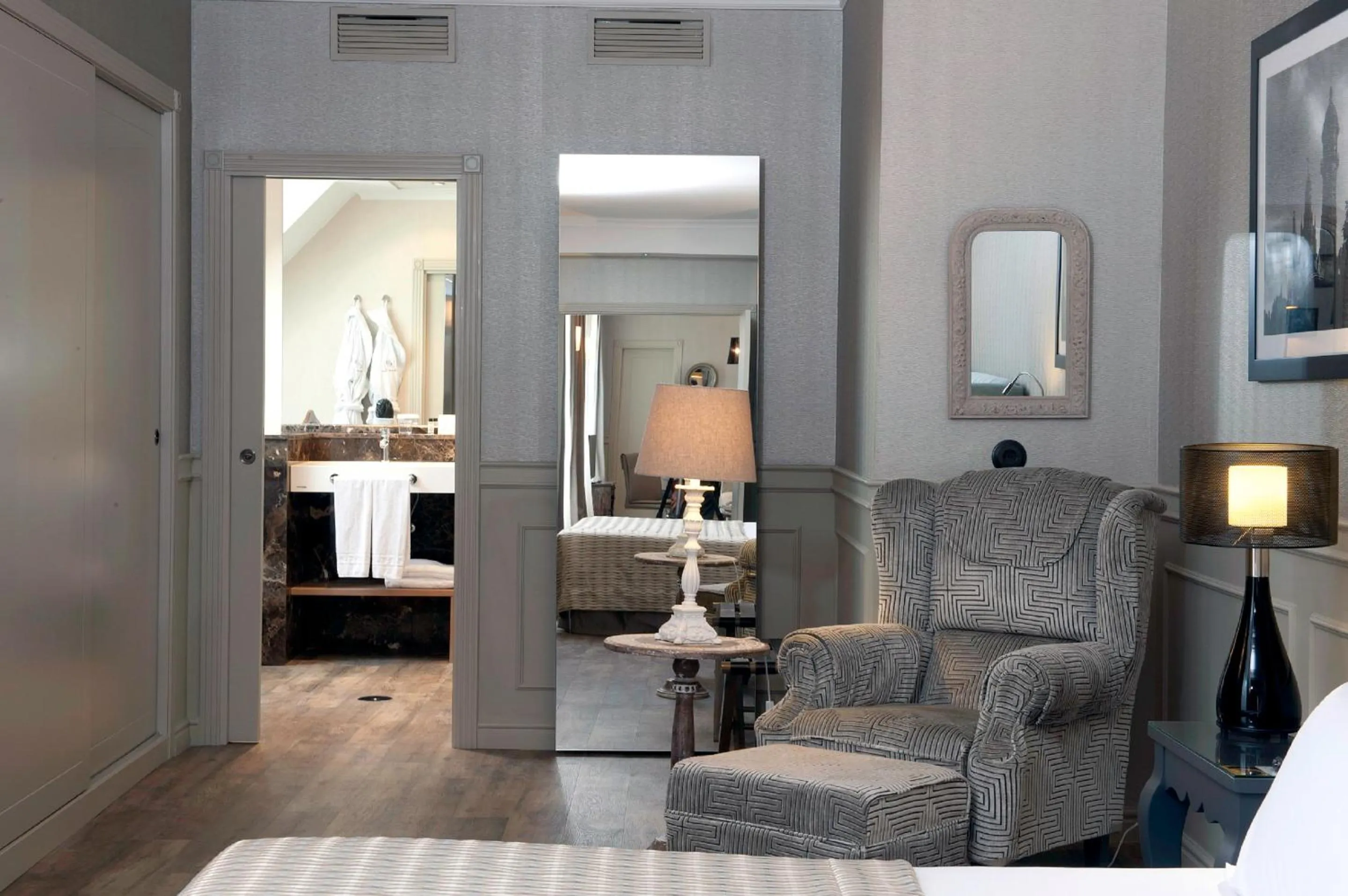 Living room in El Avenida Palace