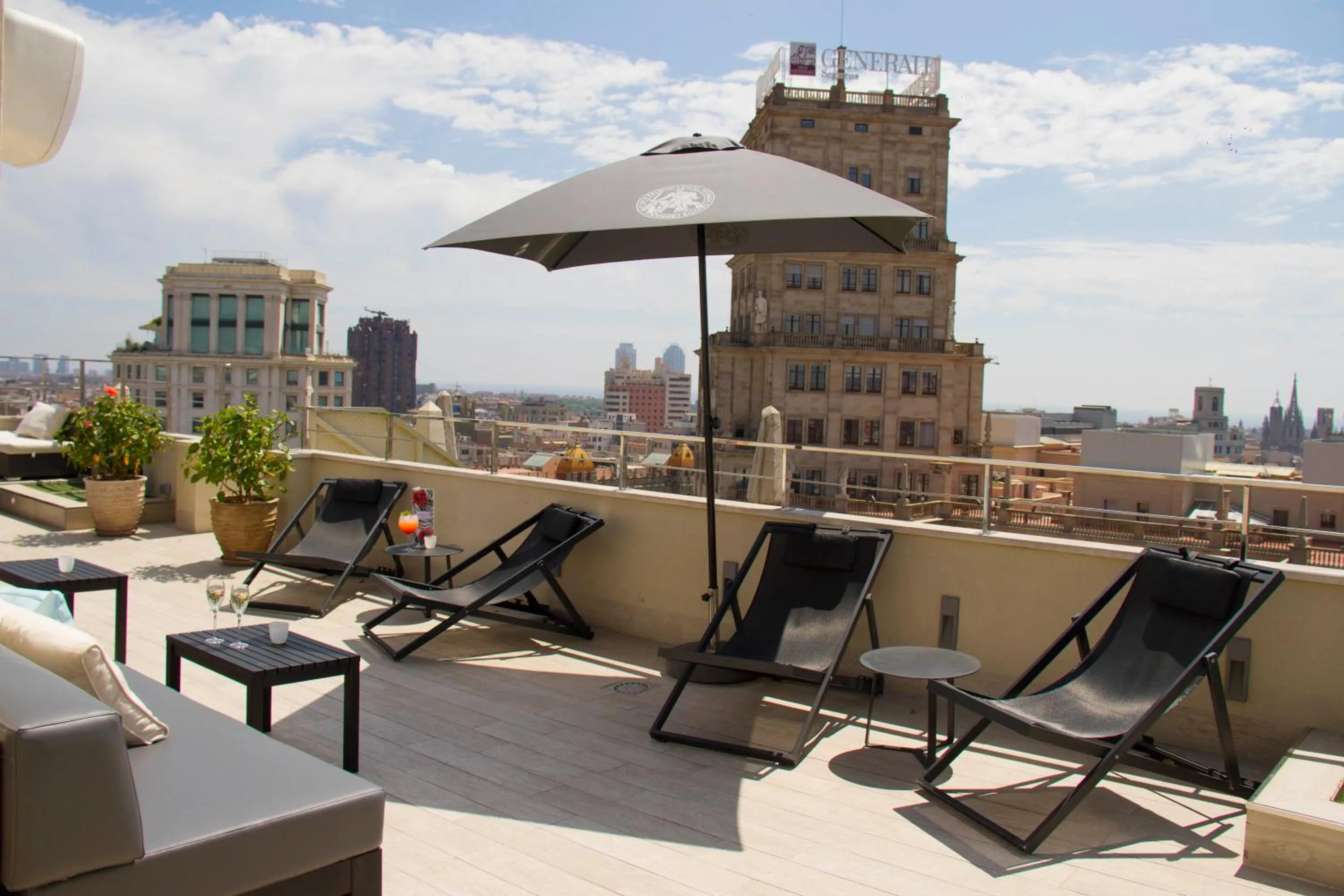 Solarium in El Avenida Palace