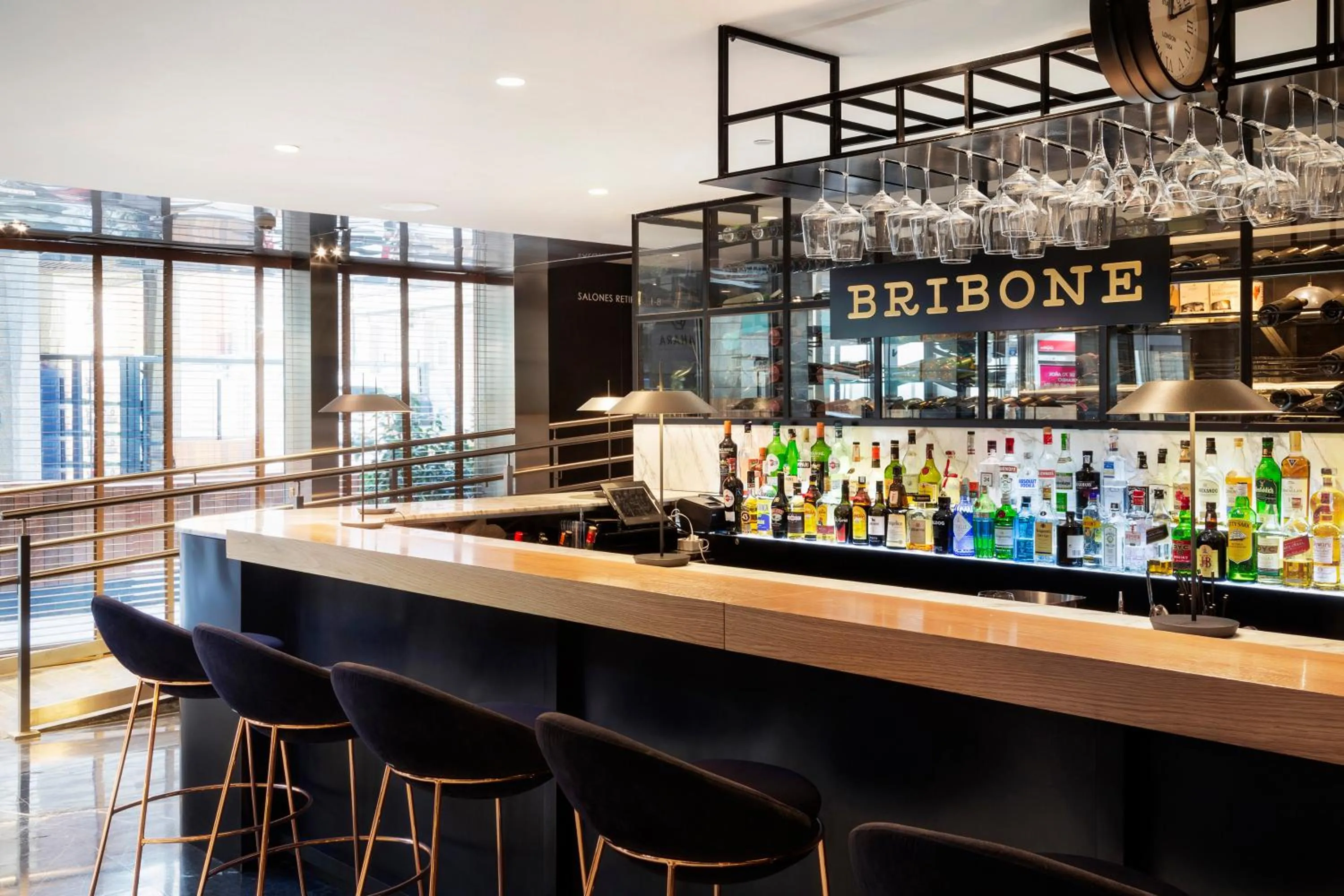 Lounge or bar in Melia Madrid Princesa