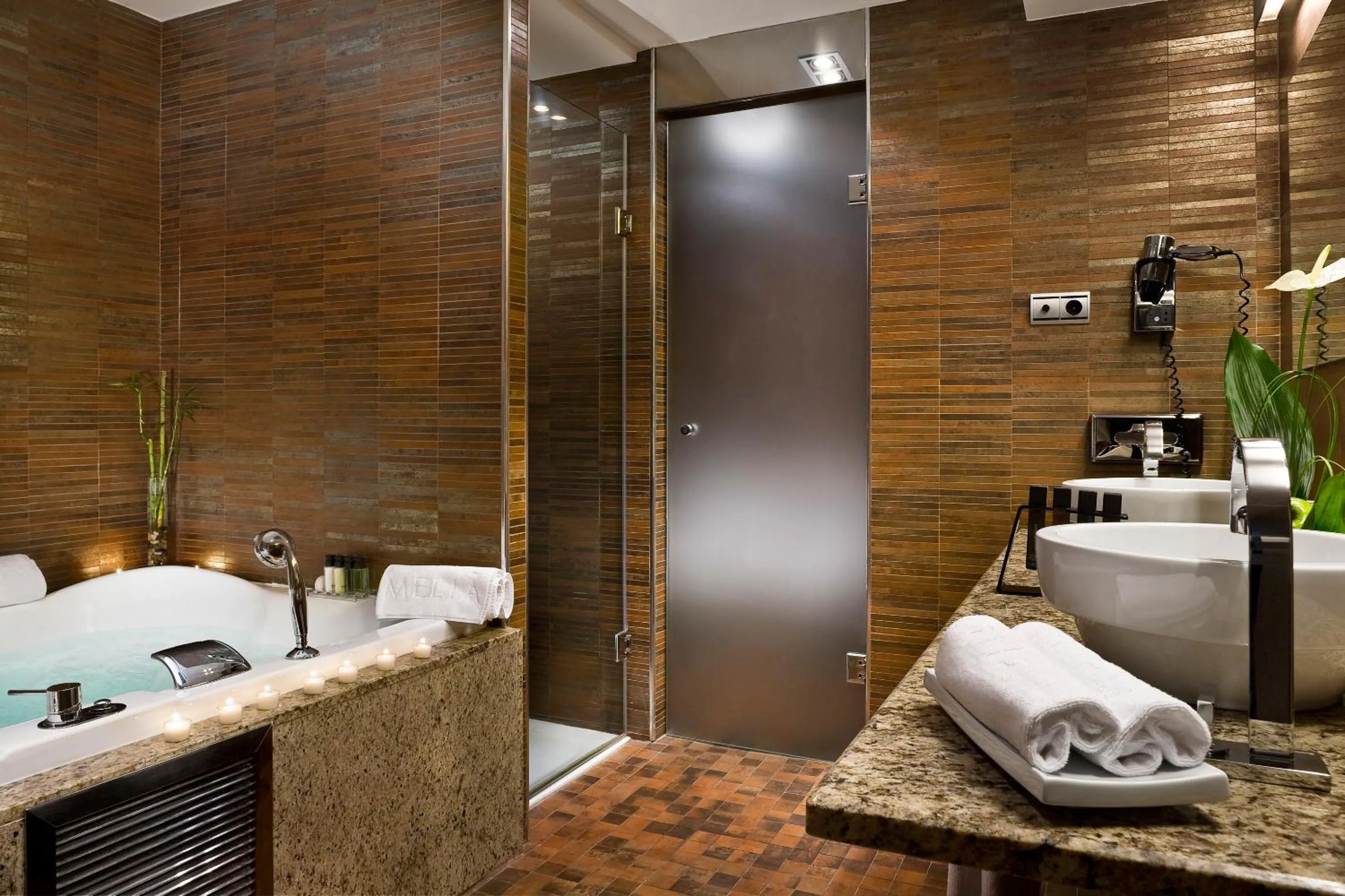 Bathroom in Melia Madrid Princesa