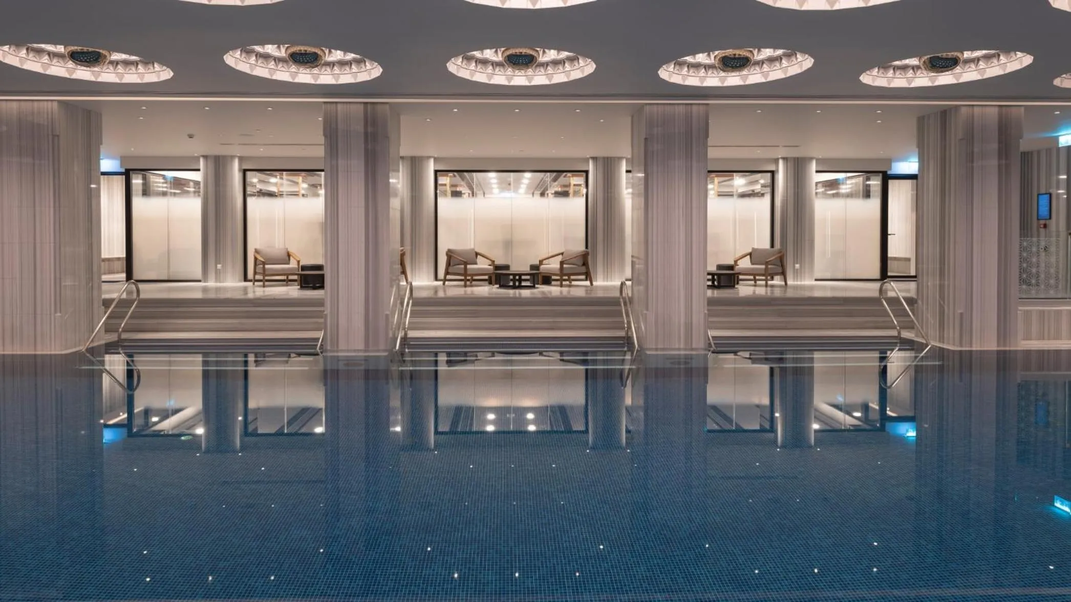 Swimming pool in The Peninsula Istanbul