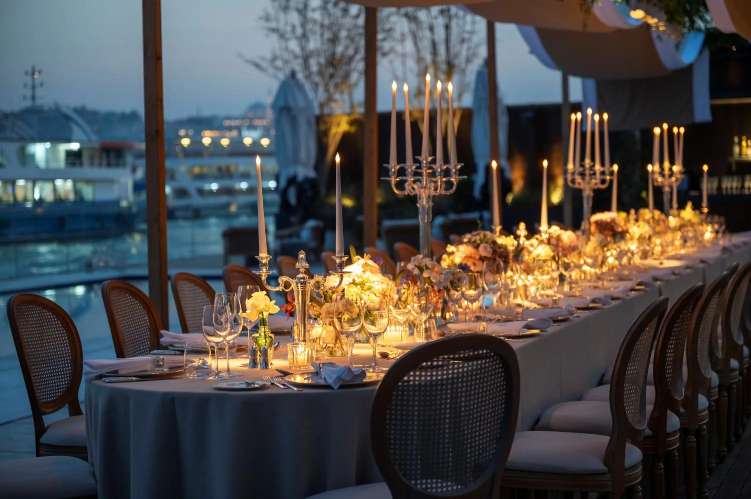 Meeting/conference room in The Peninsula Istanbul