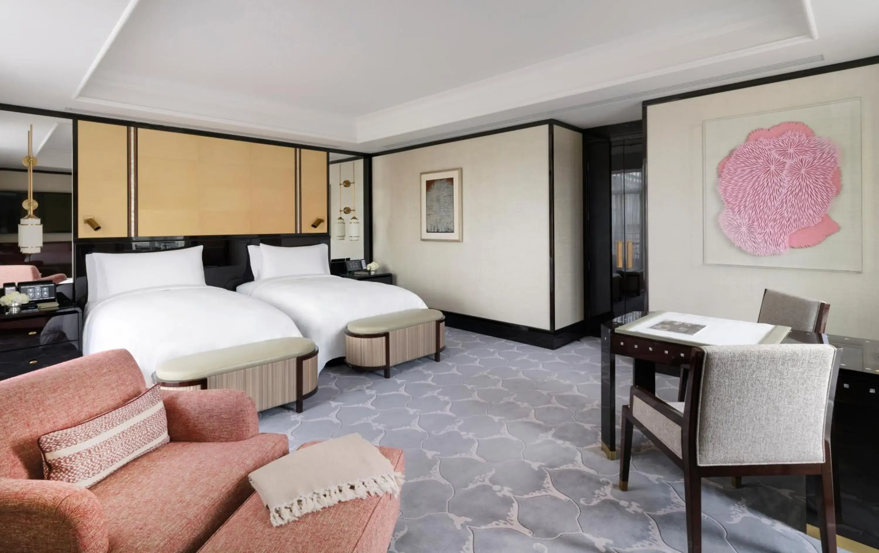 Family Room in The Peninsula Istanbul Family Room in The Peninsula Istanbul