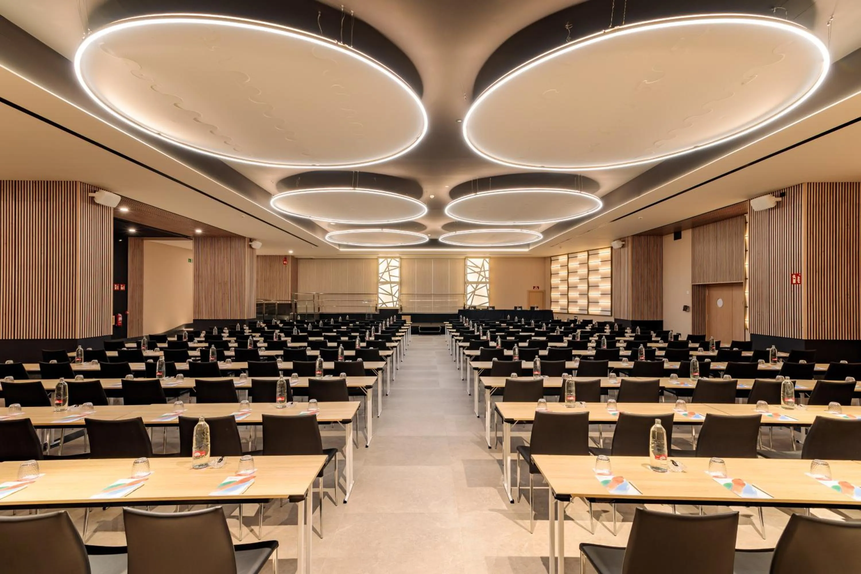 Meeting/conference room in Melia Alicante