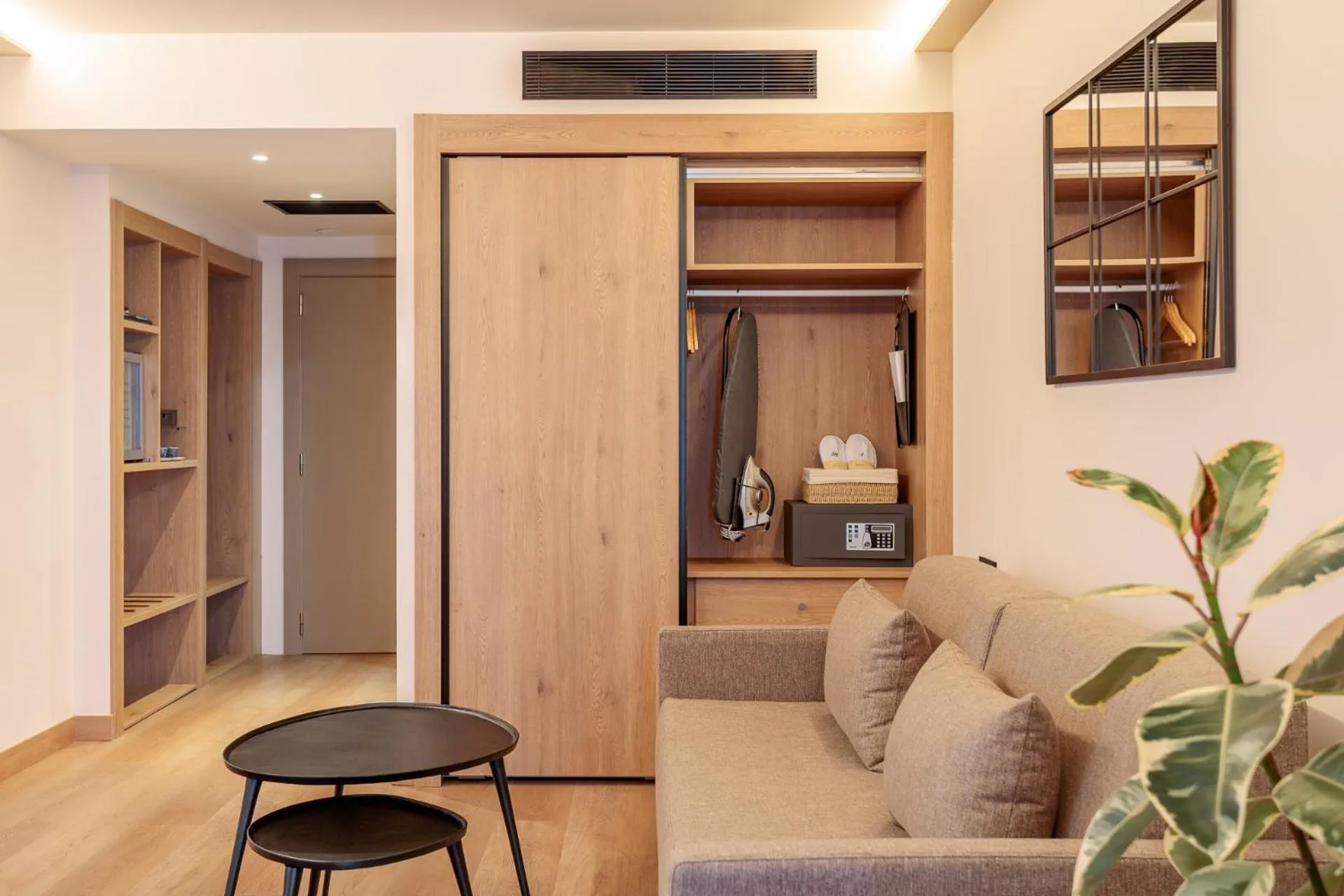 VIP in Melia Alicante