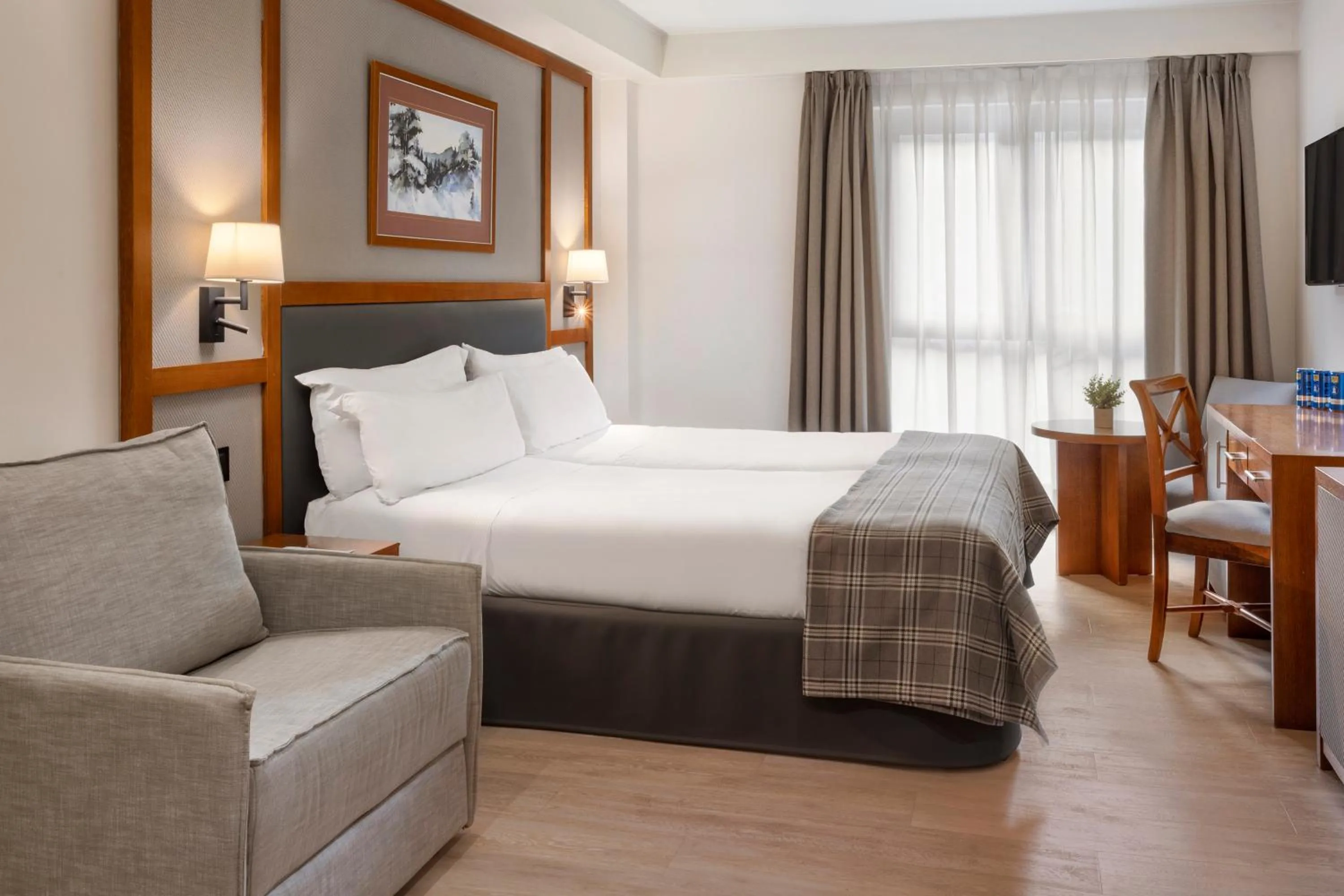 Bed in Hotel Vielha Val d'Aran, Affiliated by Meliá