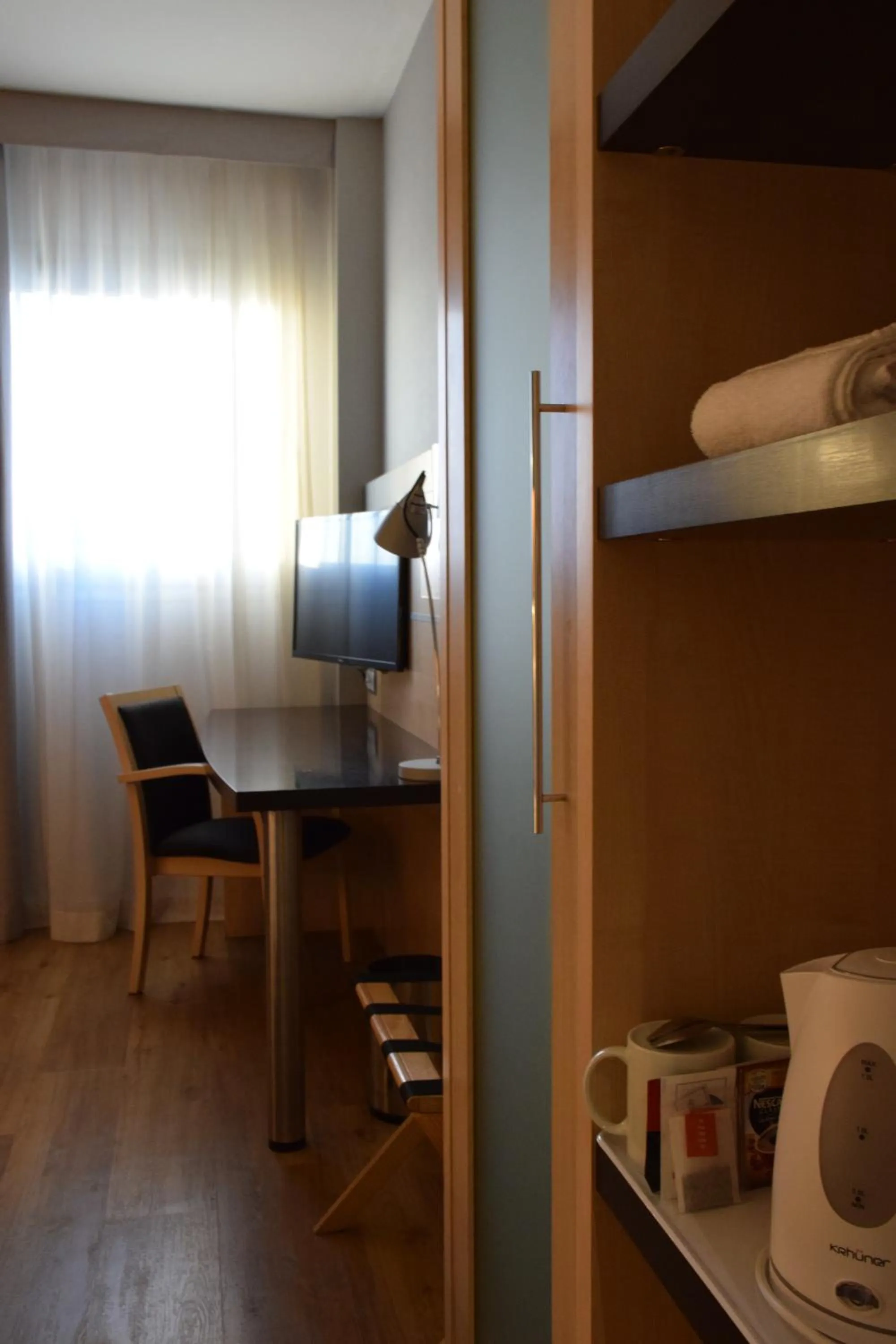 Decorative detail in Hotel Holiday Inn Express Madrid-Rivas by IHG