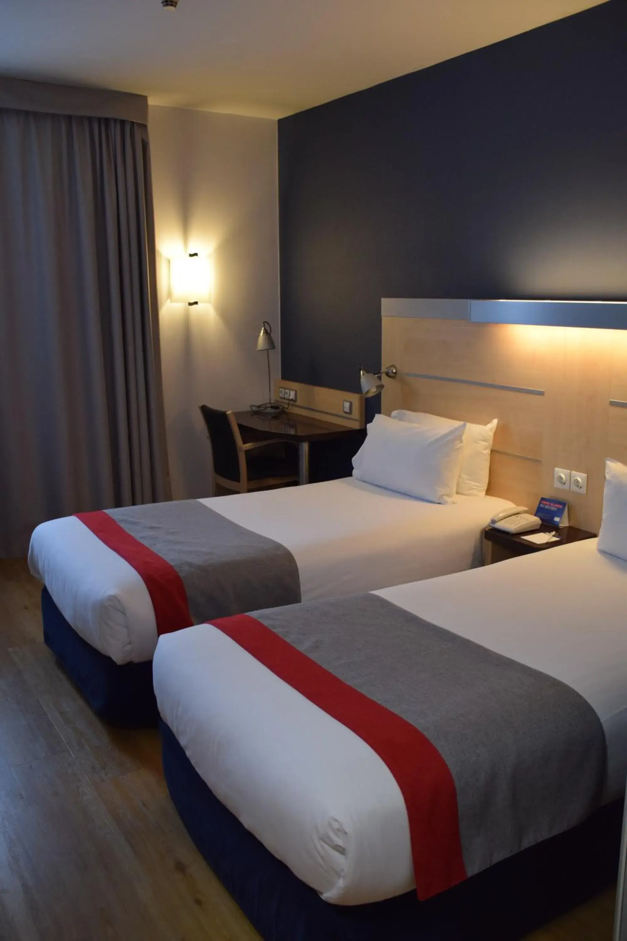 Standard Twin Room in Hotel Holiday Inn Express Madrid-Rivas by IHG Standard Twin Room in Hotel Holiday Inn Express Madrid-Rivas by IHG