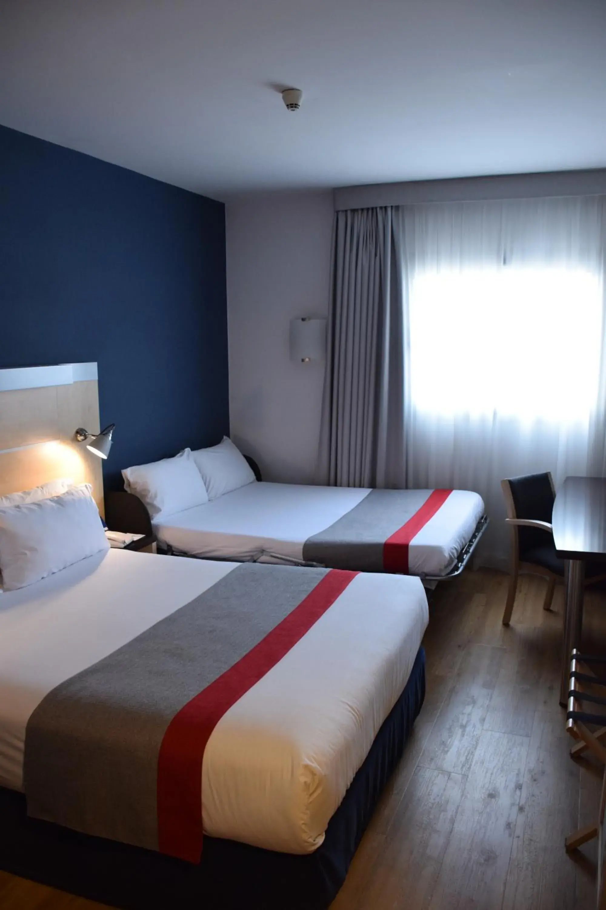 Queen Room with Sofa Bed in Hotel Holiday Inn Express Madrid-Rivas by IHG Queen Room with Sofa Bed in Hotel Holiday Inn Express Madrid-Rivas by IHG
