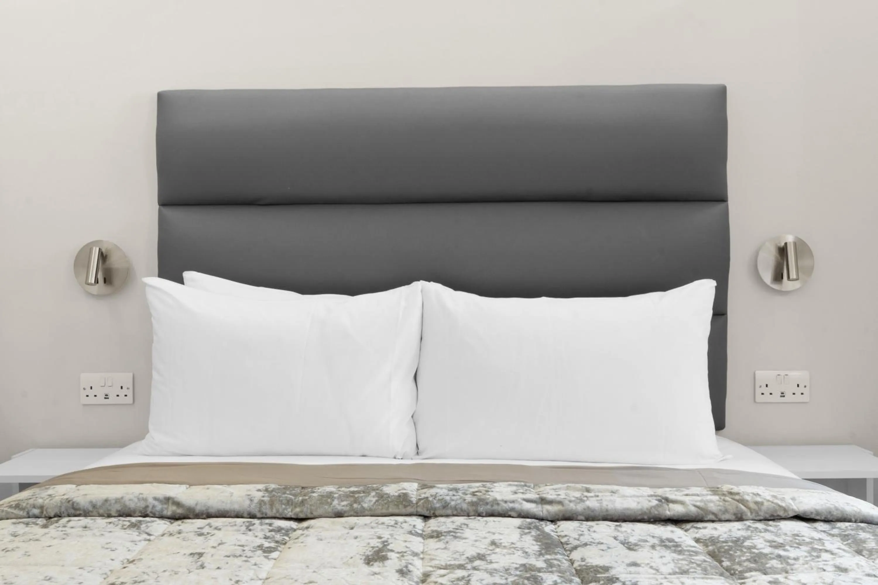 Bed in Cleveland Residences Russell Square