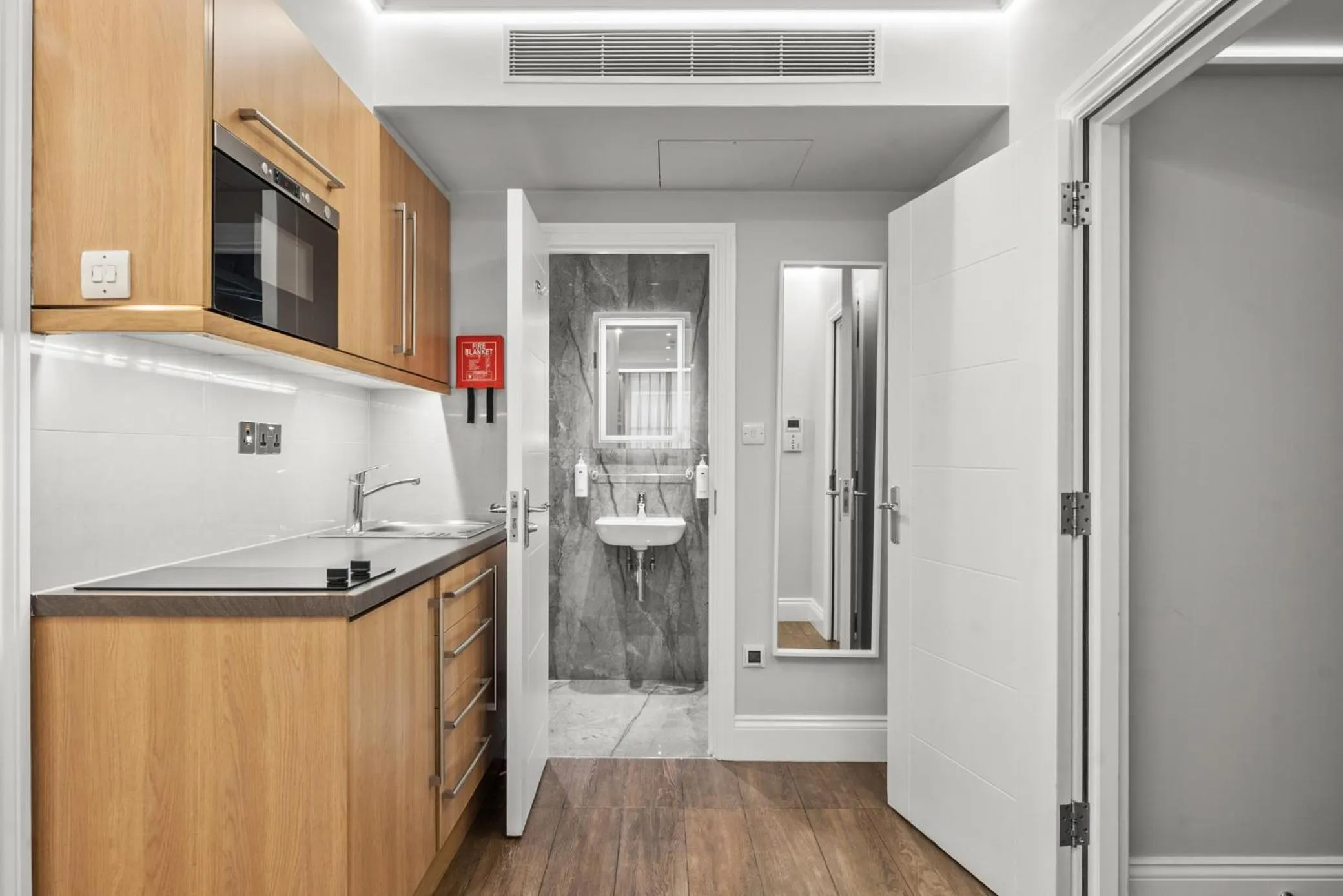 Shower in Cleveland Residences Russell Square